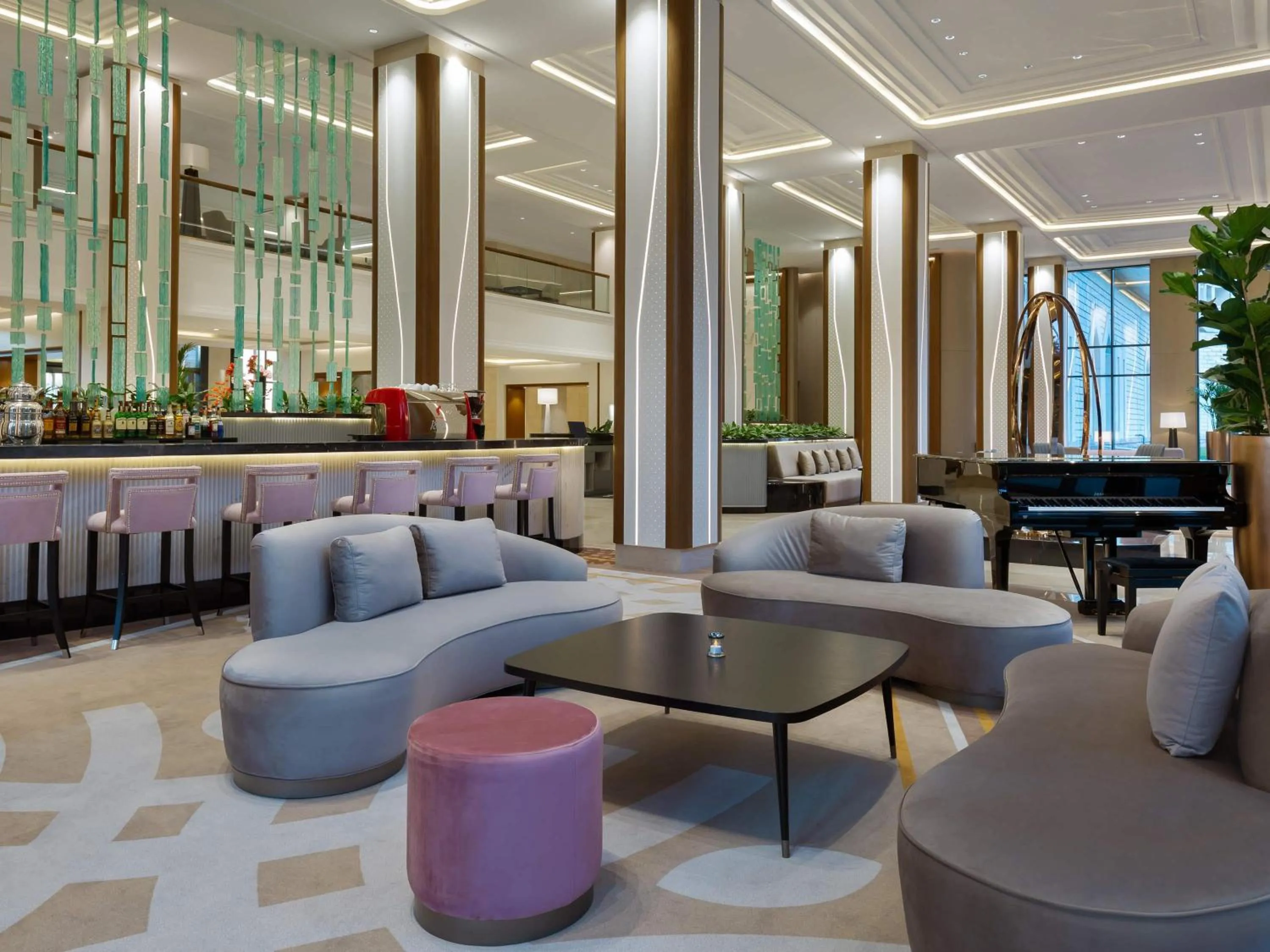 Lounge or bar in Swissôtel Wellness Resort Alatau Almaty