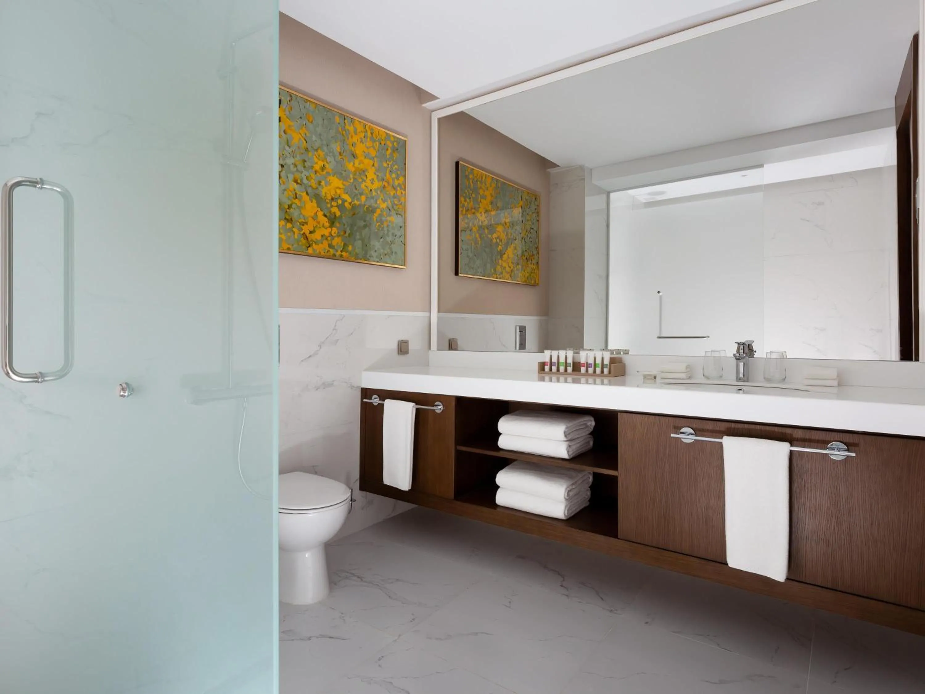 Bedroom in Swissôtel Wellness Resort Alatau Almaty