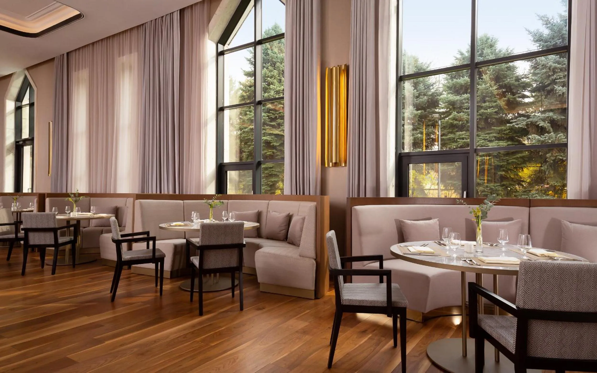 Restaurant/places to eat in Swissôtel Wellness Resort Alatau Almaty