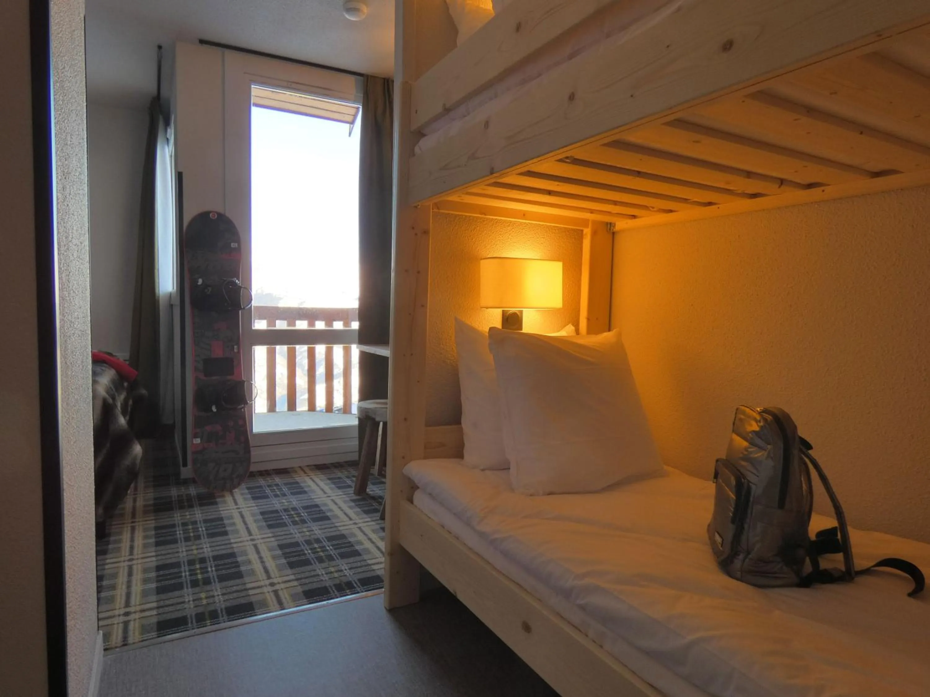 Bedroom, Bed in SOWELL Family La Lauzière