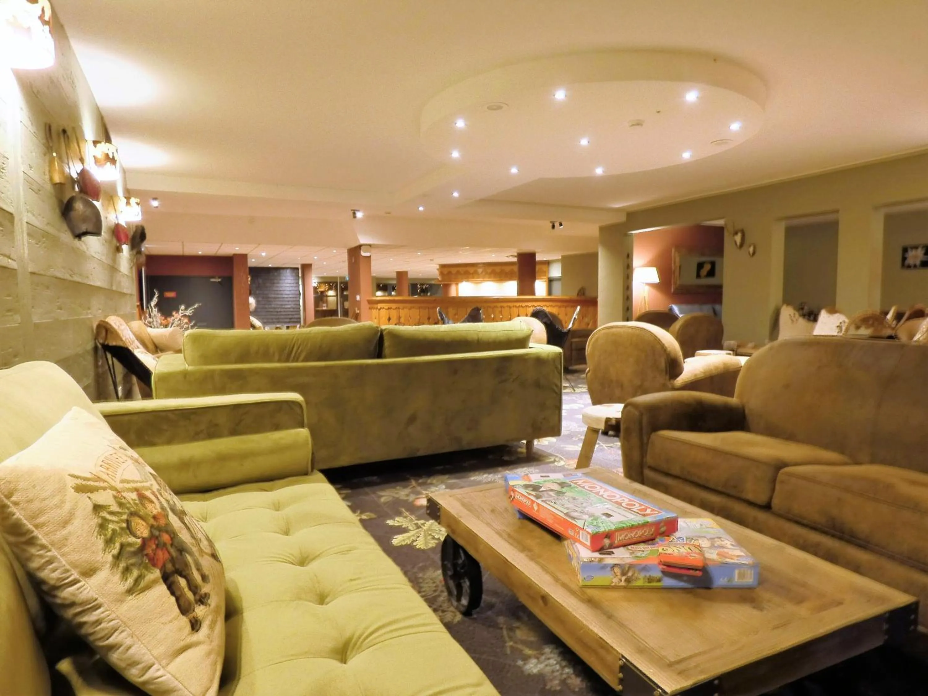 Living room in SOWELL Family La Lauzière