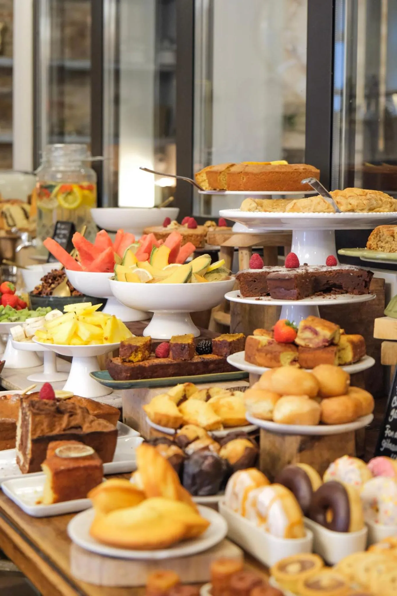 Restaurant/places to eat in Boutique Hotel SOCLO