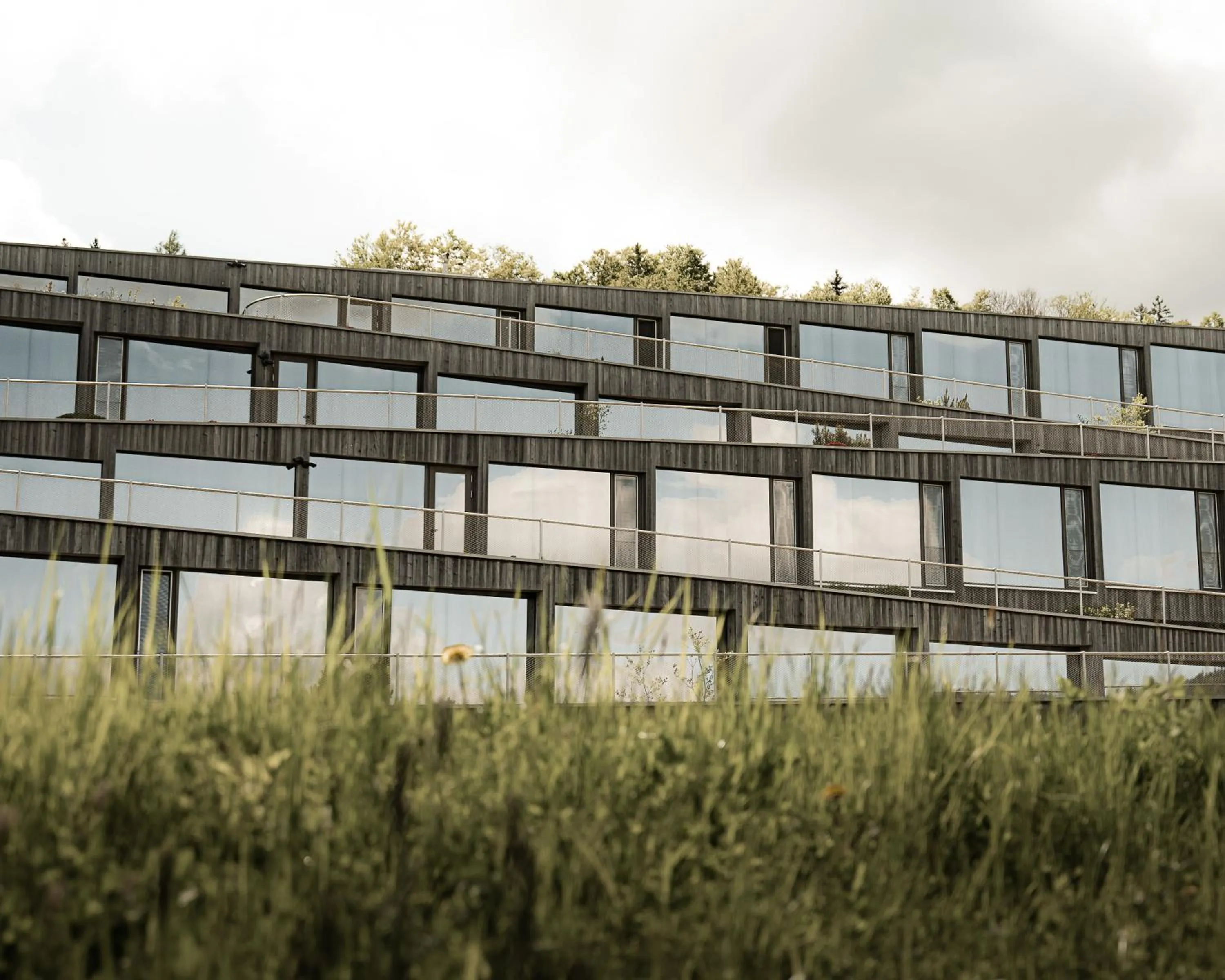 Spring in Hôtel des Horlogers