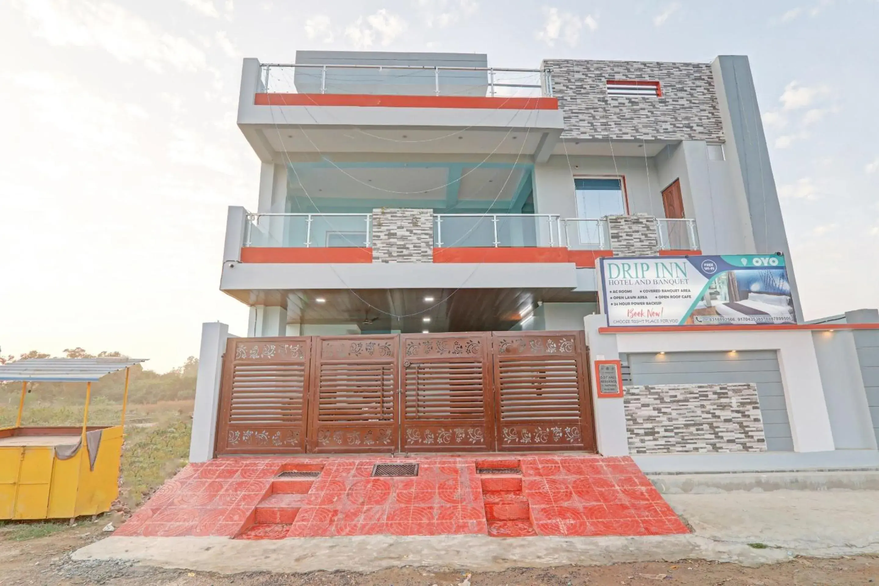 Facade/entrance in Hotel O Drip Inn Facade/entrance in Hotel O Drip Inn