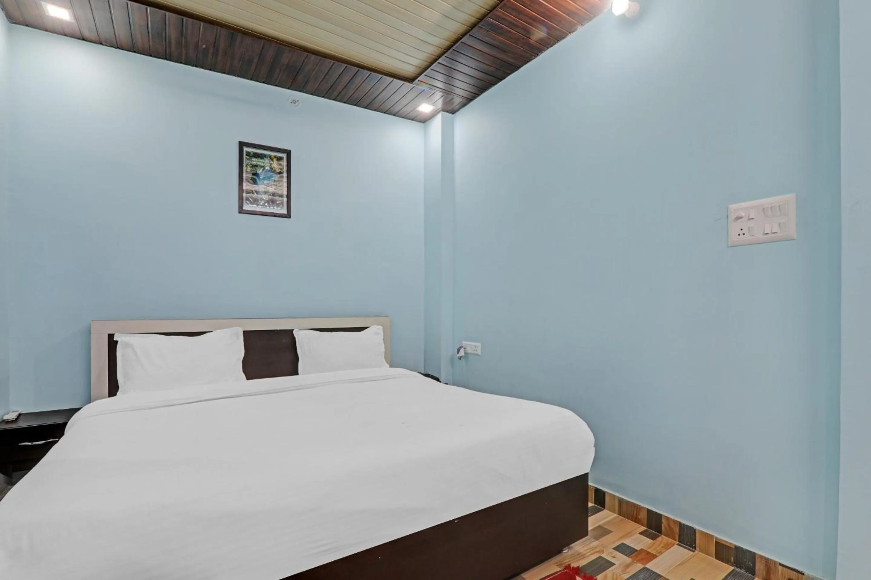 Bedroom, Bed in Hotel O Drip Inn