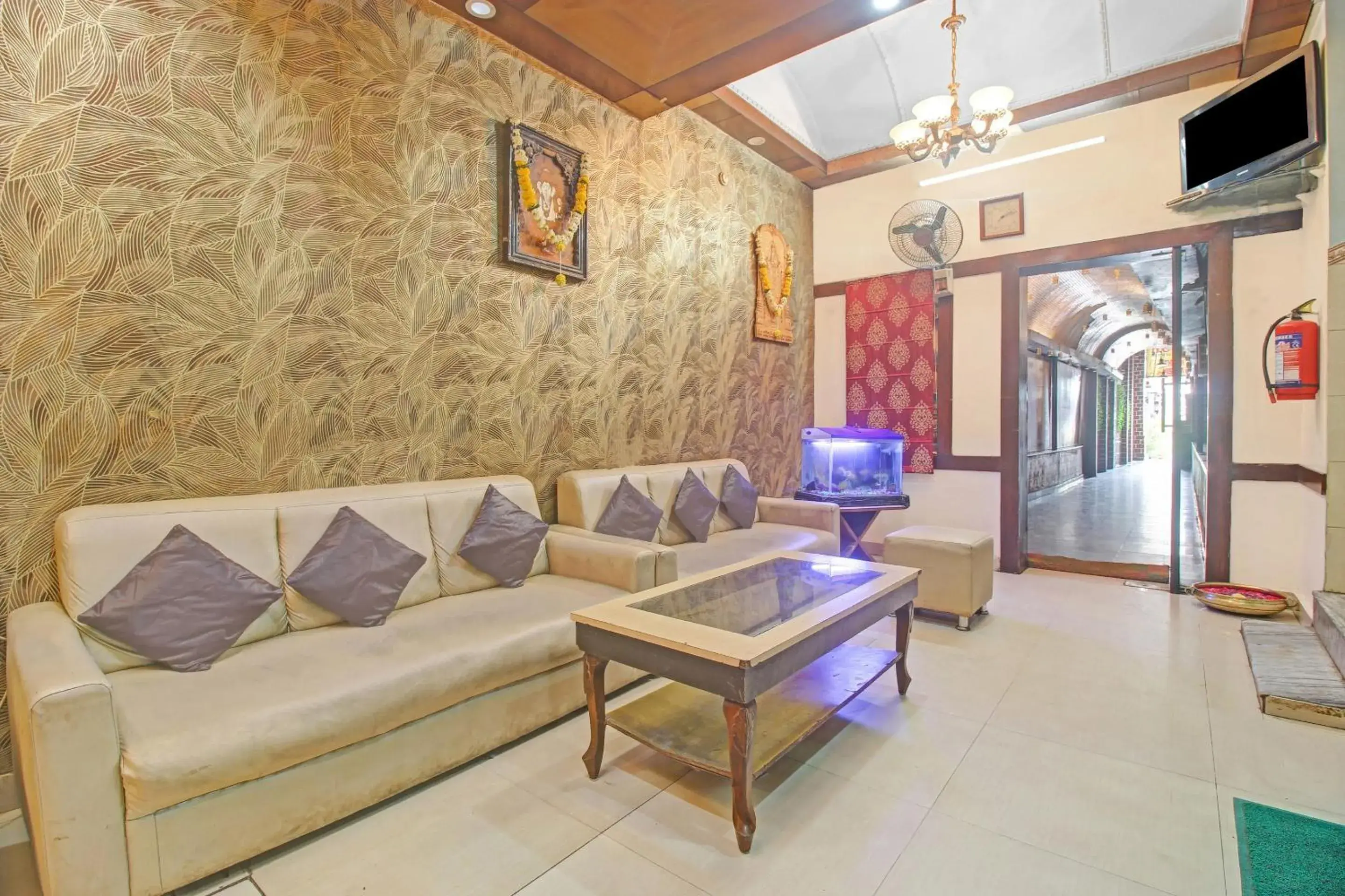 Hotel O Rahul International Hyderabad Hotel O Rahul International Hyderabad