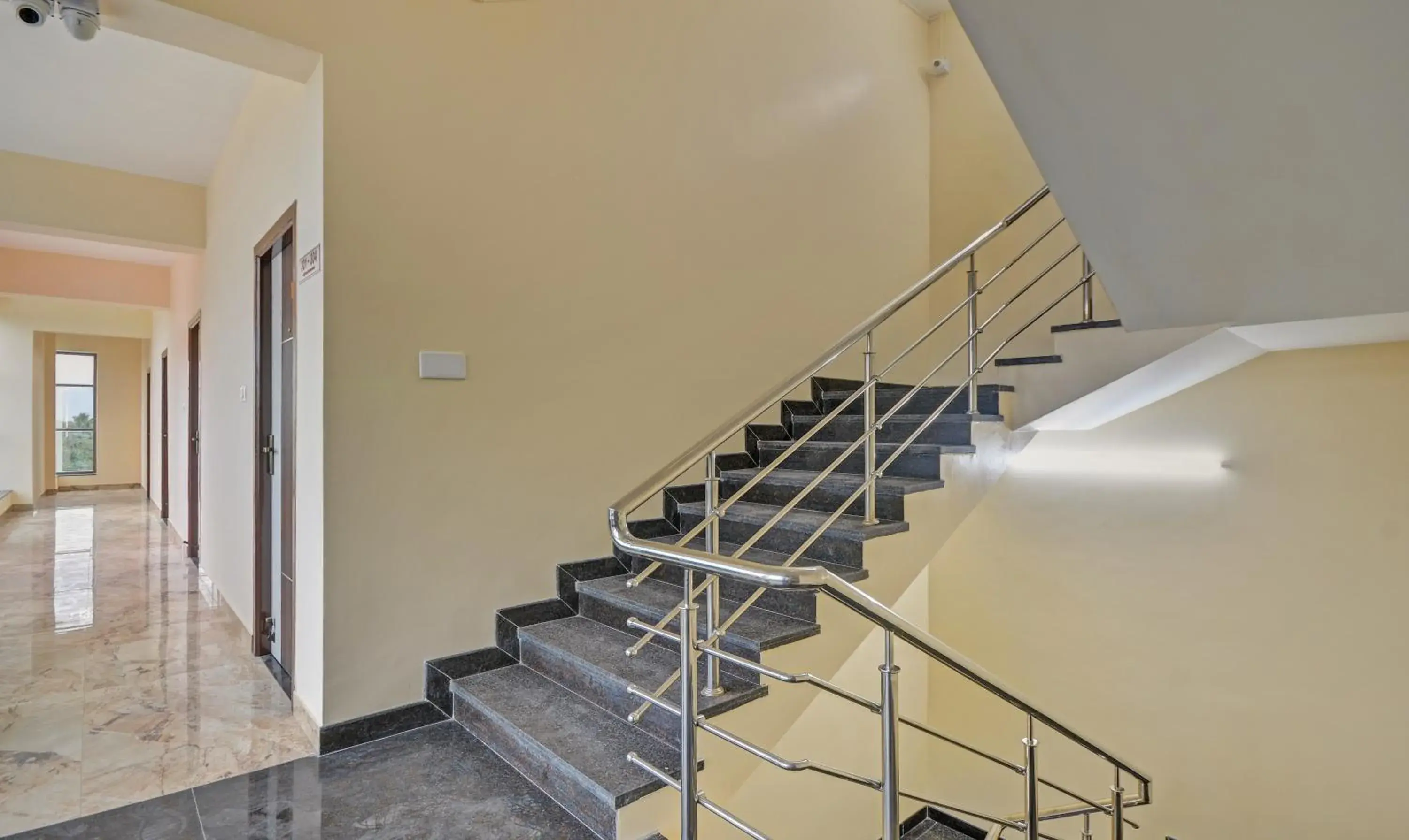 Lobby or reception in Treebo Everest Residency Tidel Park, 15 Mins From Coimbatore International Airport Lobby or reception in Treebo Everest Residency Tidel Park, 15 Mins From Coimbatore International Airport