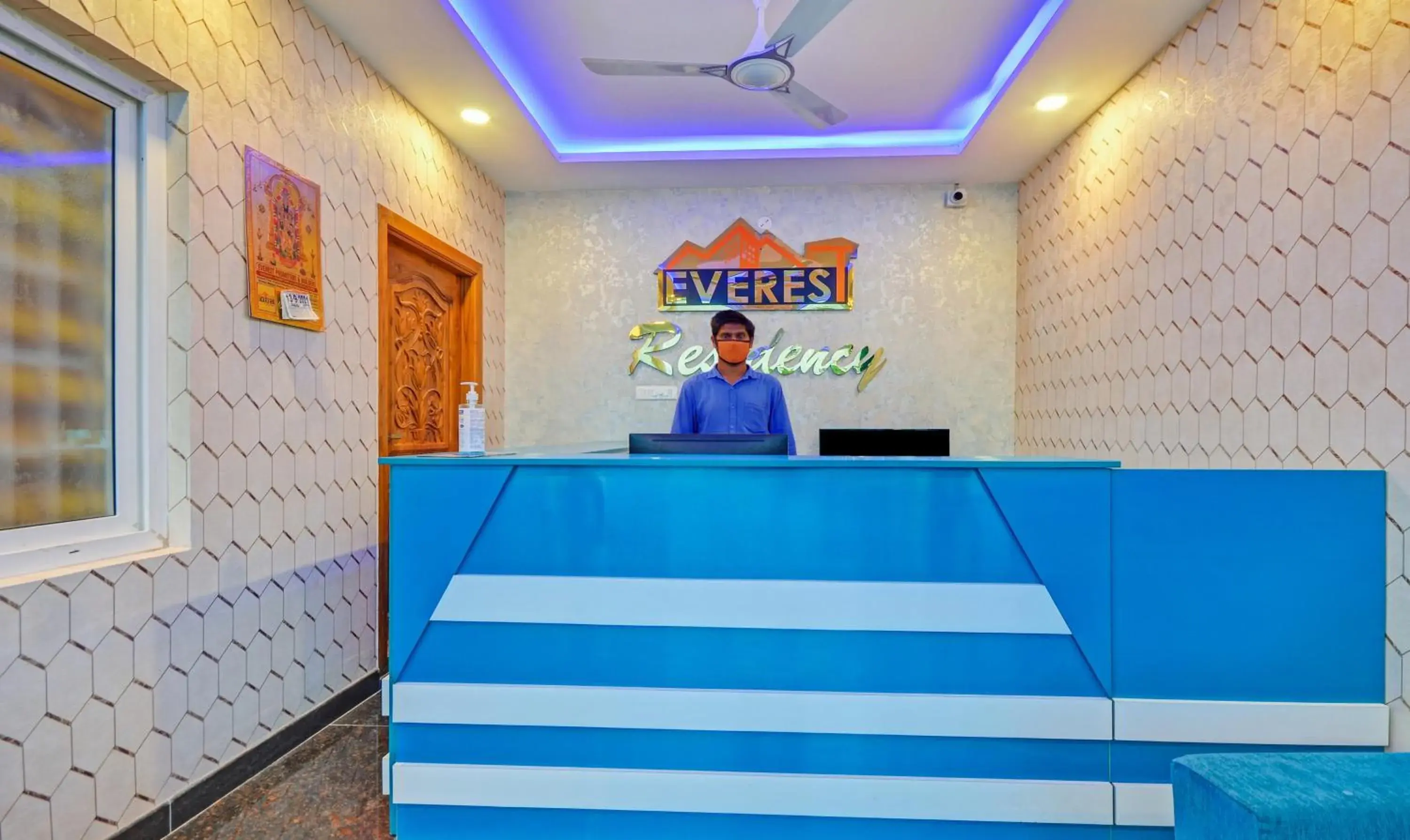Lobby or reception in Treebo Everest Residency Tidel Park, 15 Mins From Coimbatore International Airport Lobby or reception in Treebo Everest Residency Tidel Park, 15 Mins From Coimbatore International Airport