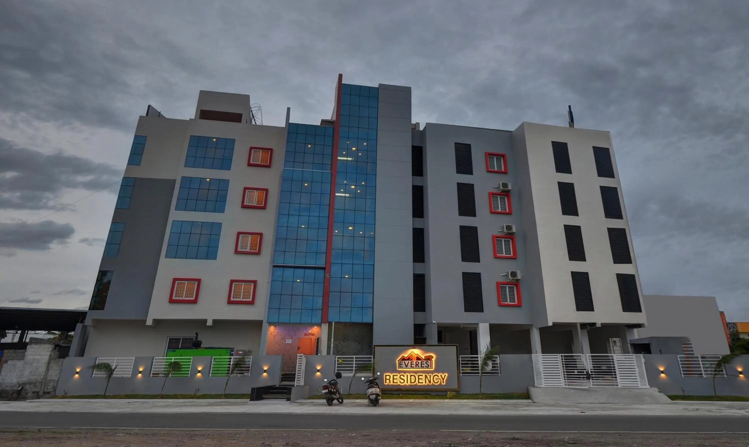 Property building in Treebo Everest Residency Tidel Park, 15 Mins From Coimbatore International Airport