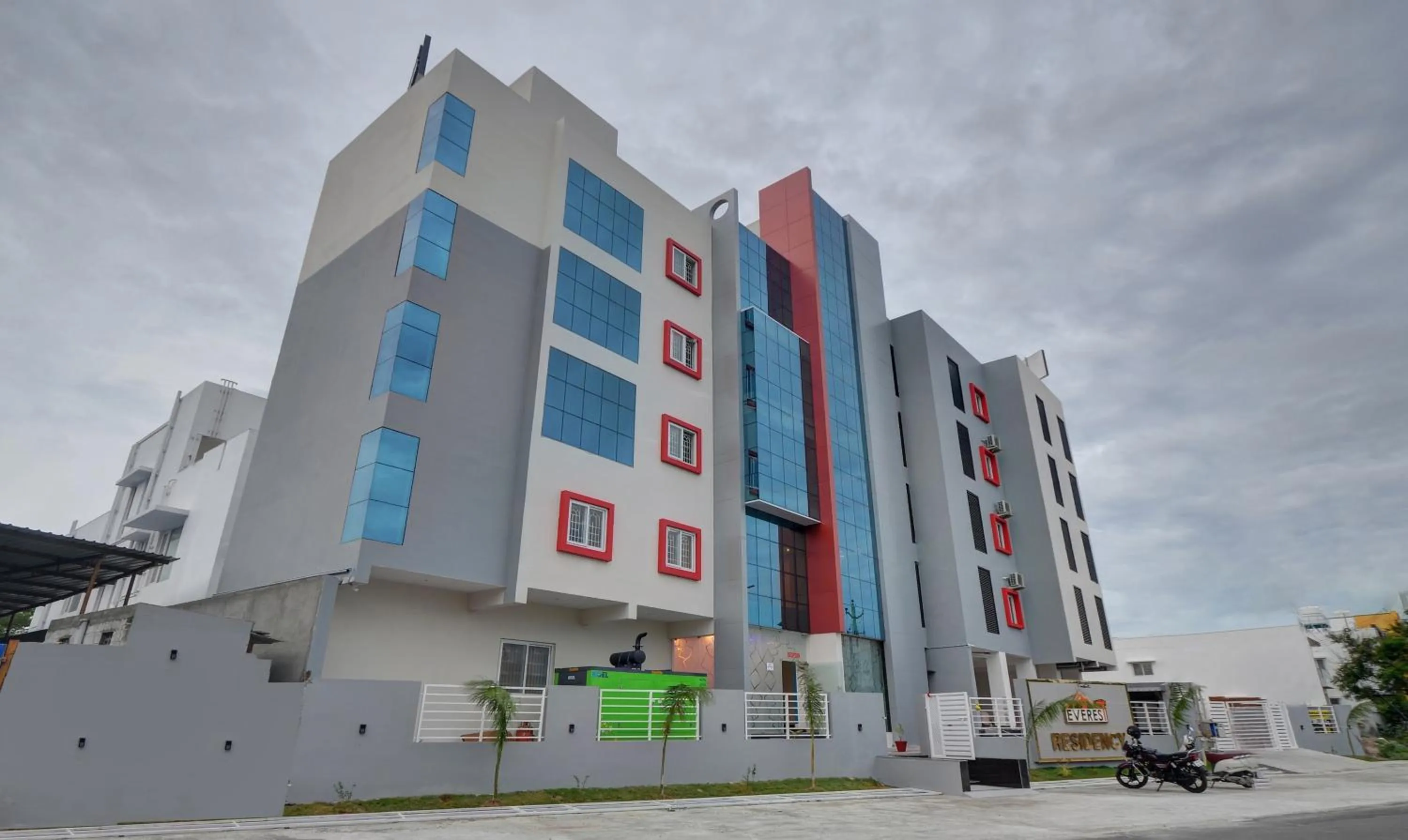 Property building in Treebo Everest Residency Tidel Park, 15 Mins From Coimbatore International Airport