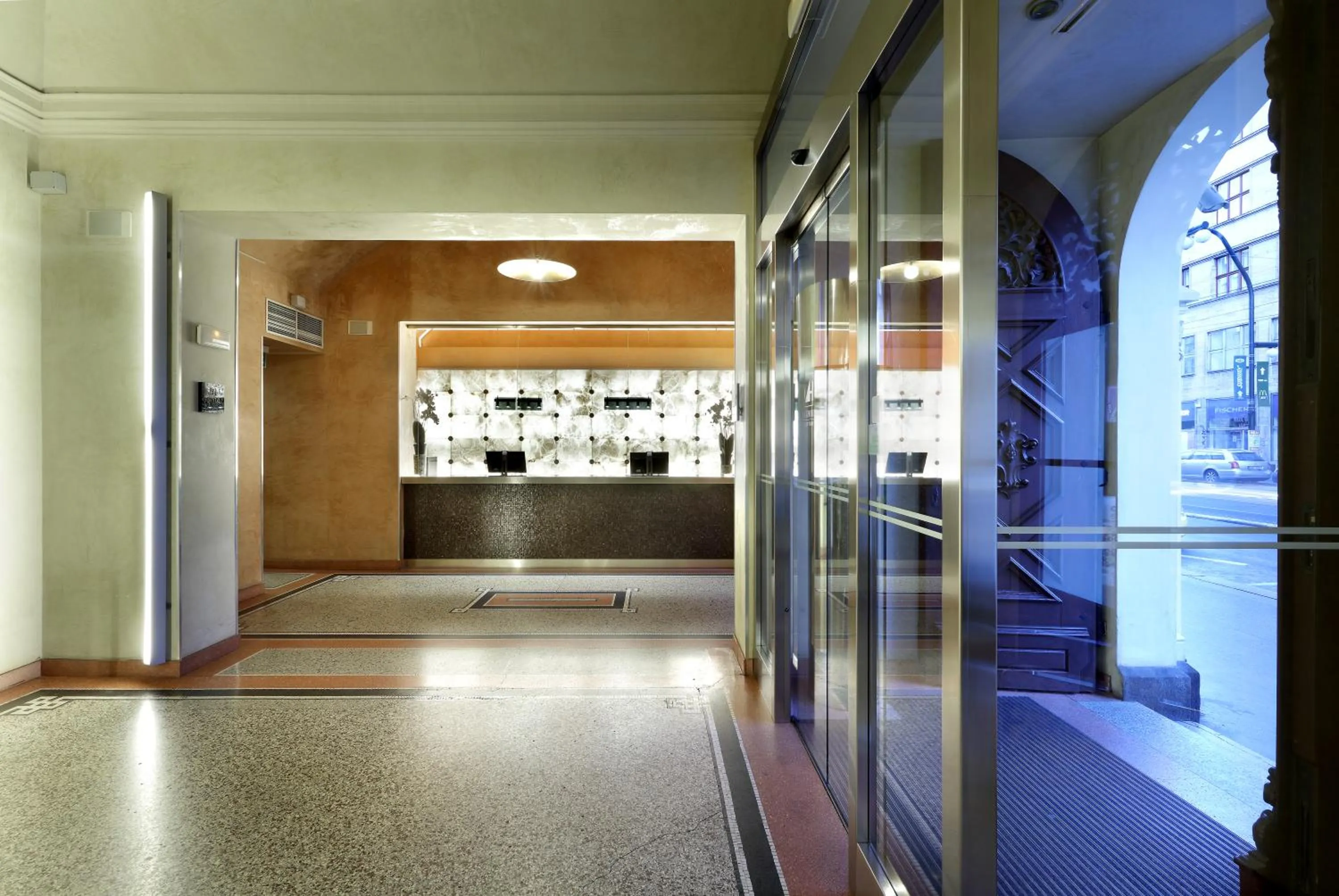 Lobby or reception in Eurostars Thalia