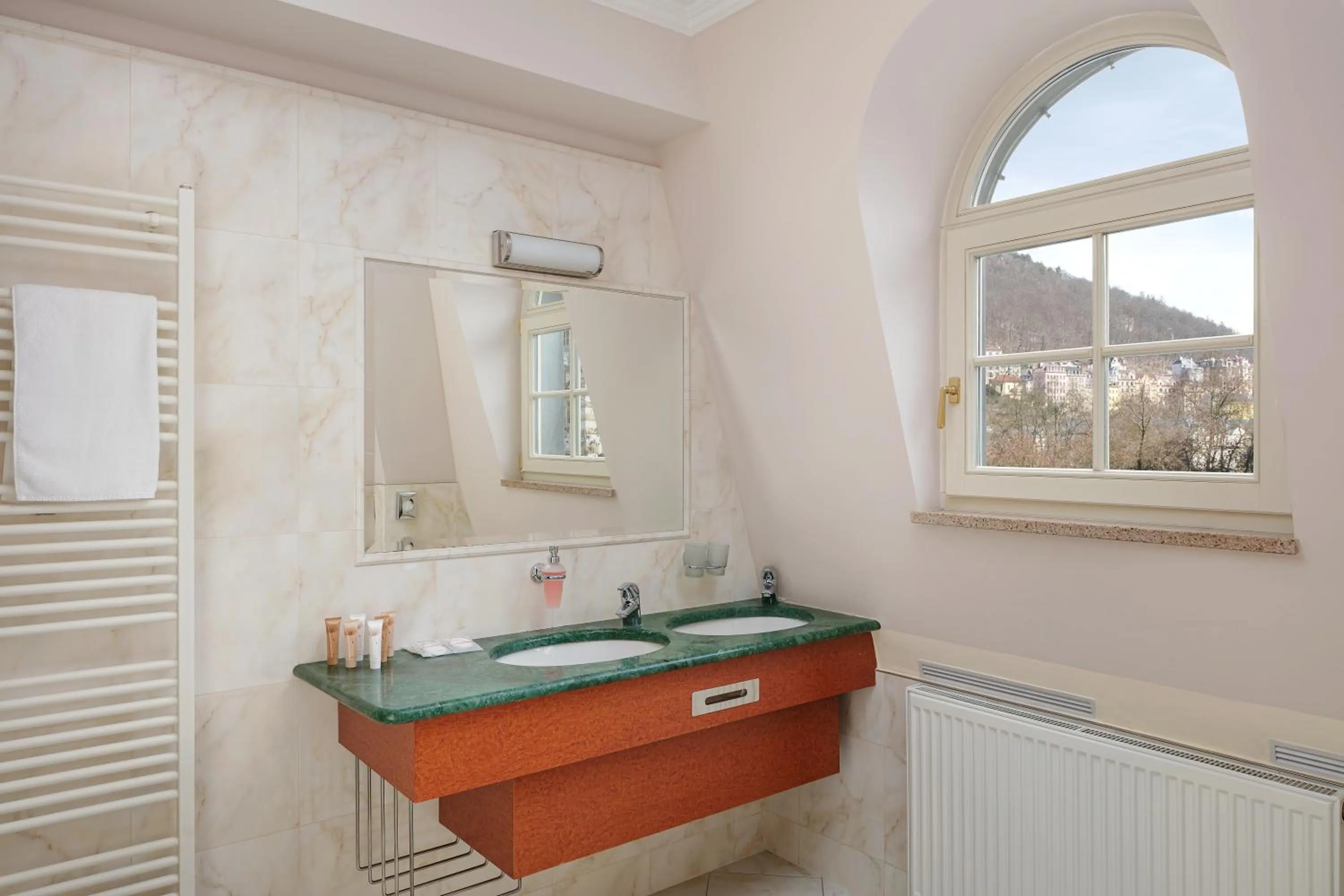 Bathroom in Humboldt Park Hotel & Spa