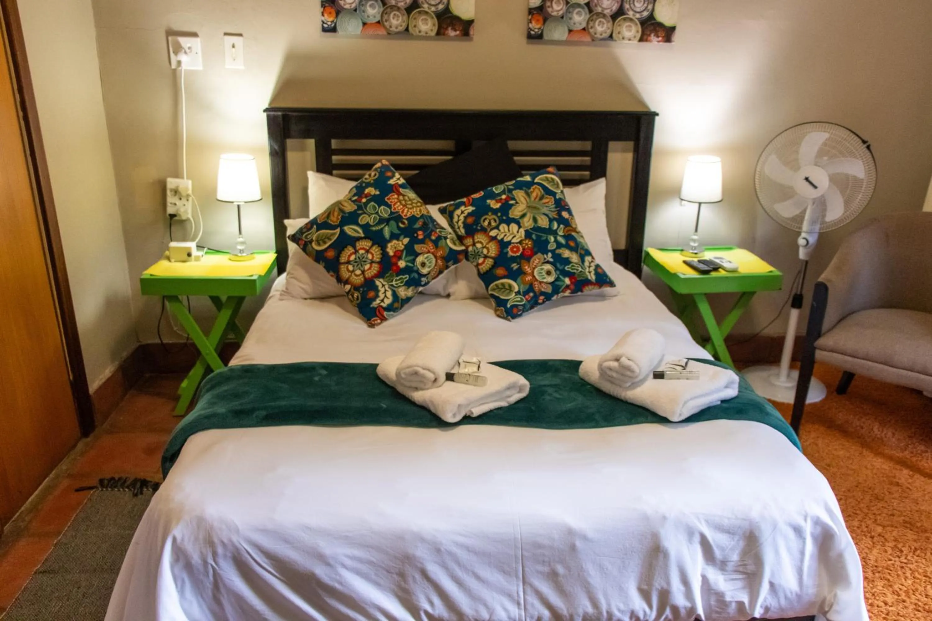 Bed in Riverbank Lodge