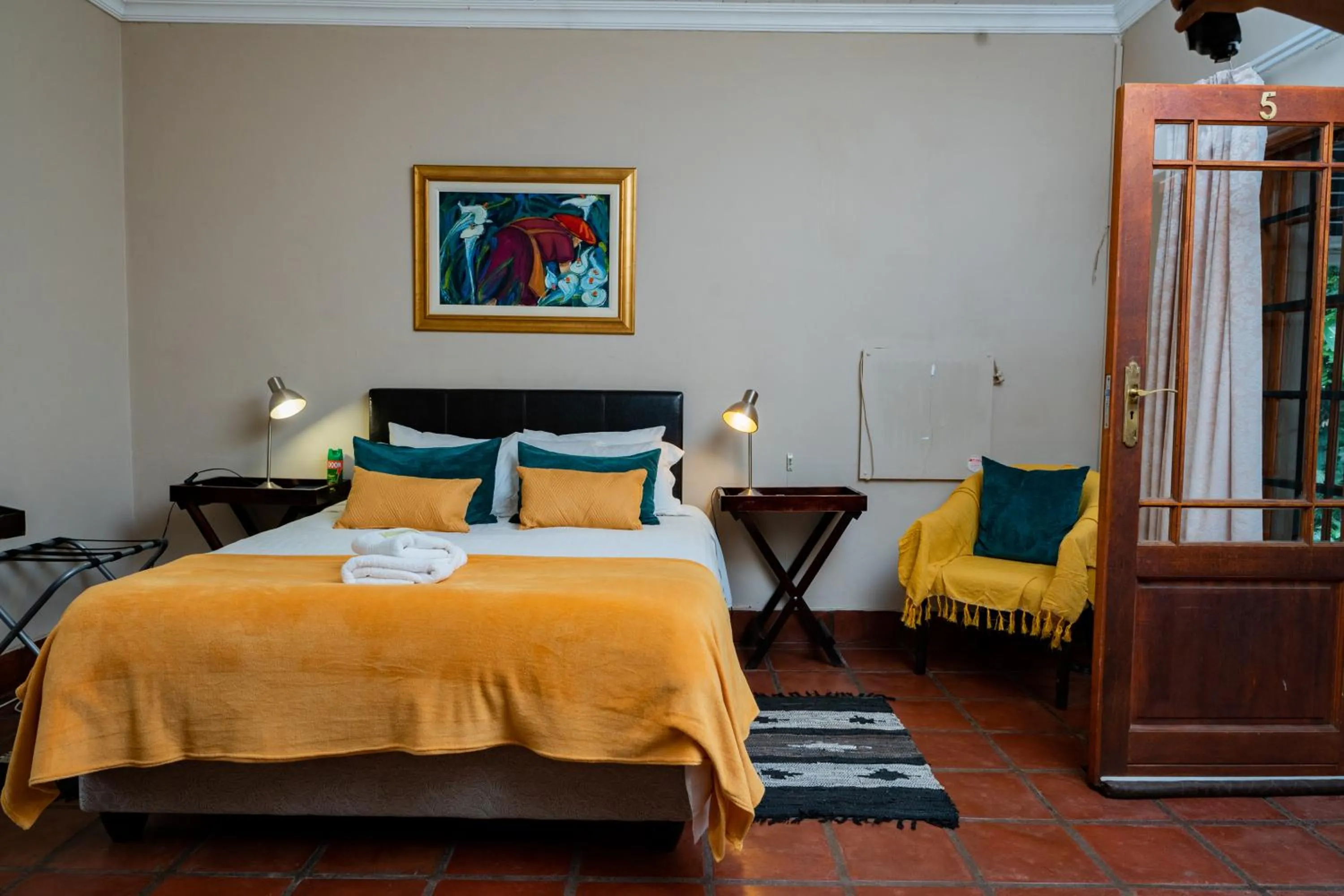 Bed in Riverbank Lodge