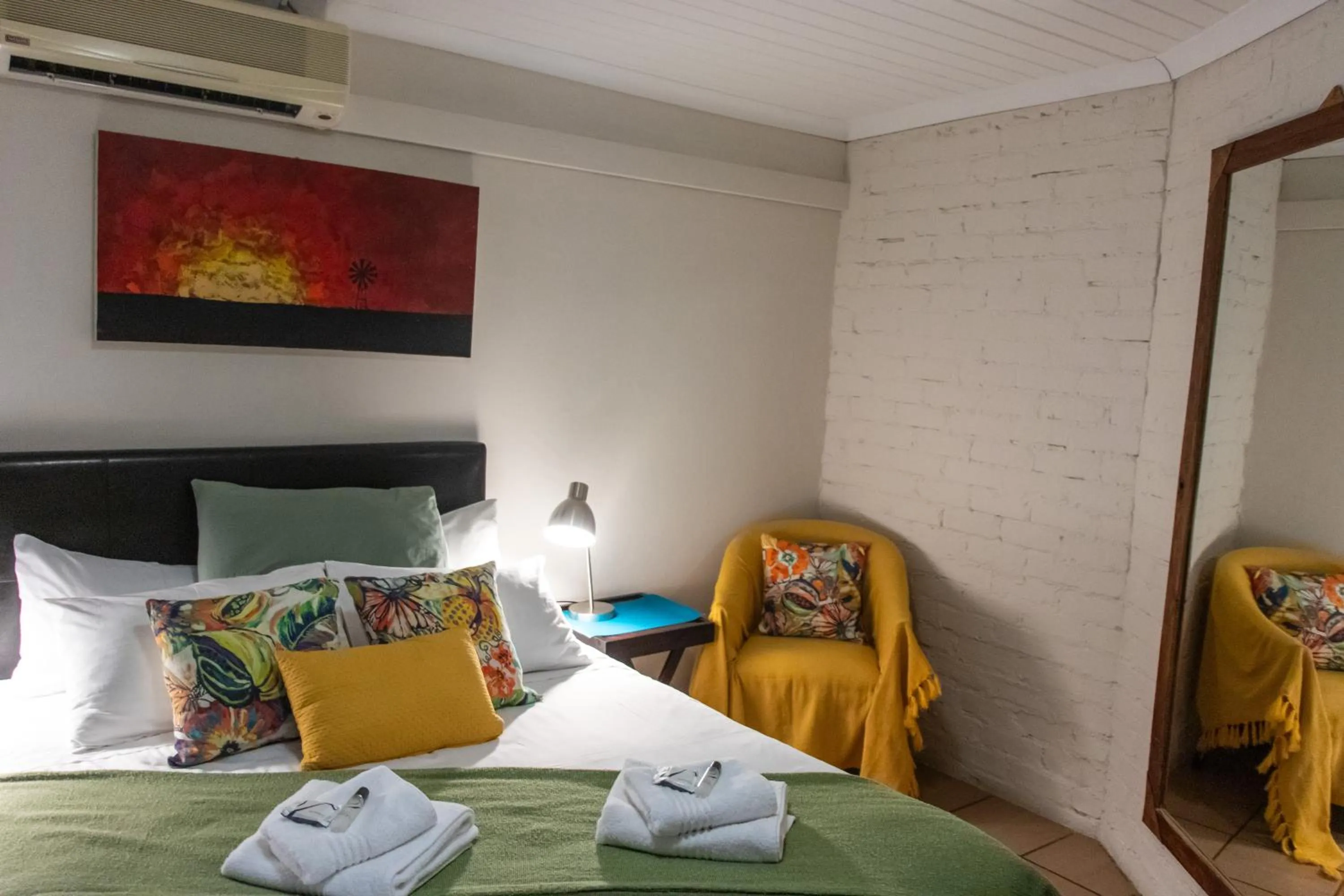 Bed in Riverbank Lodge