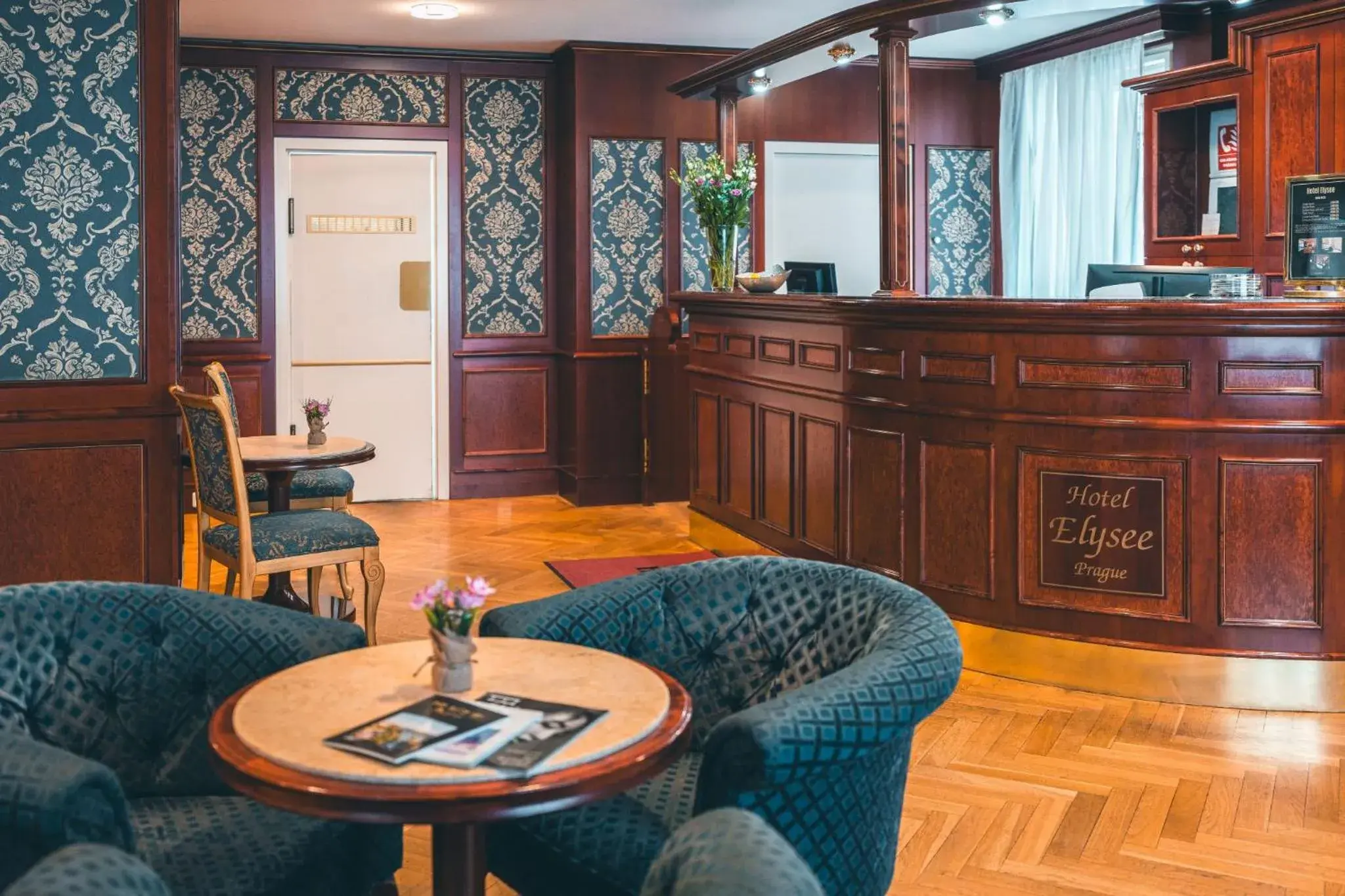 Lobby or reception in Elysee Hotel Lobby or reception in Elysee Hotel