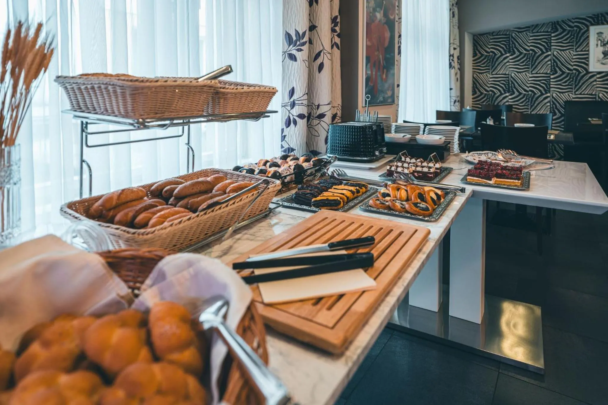 Buffet breakfast in Elysee Hotel