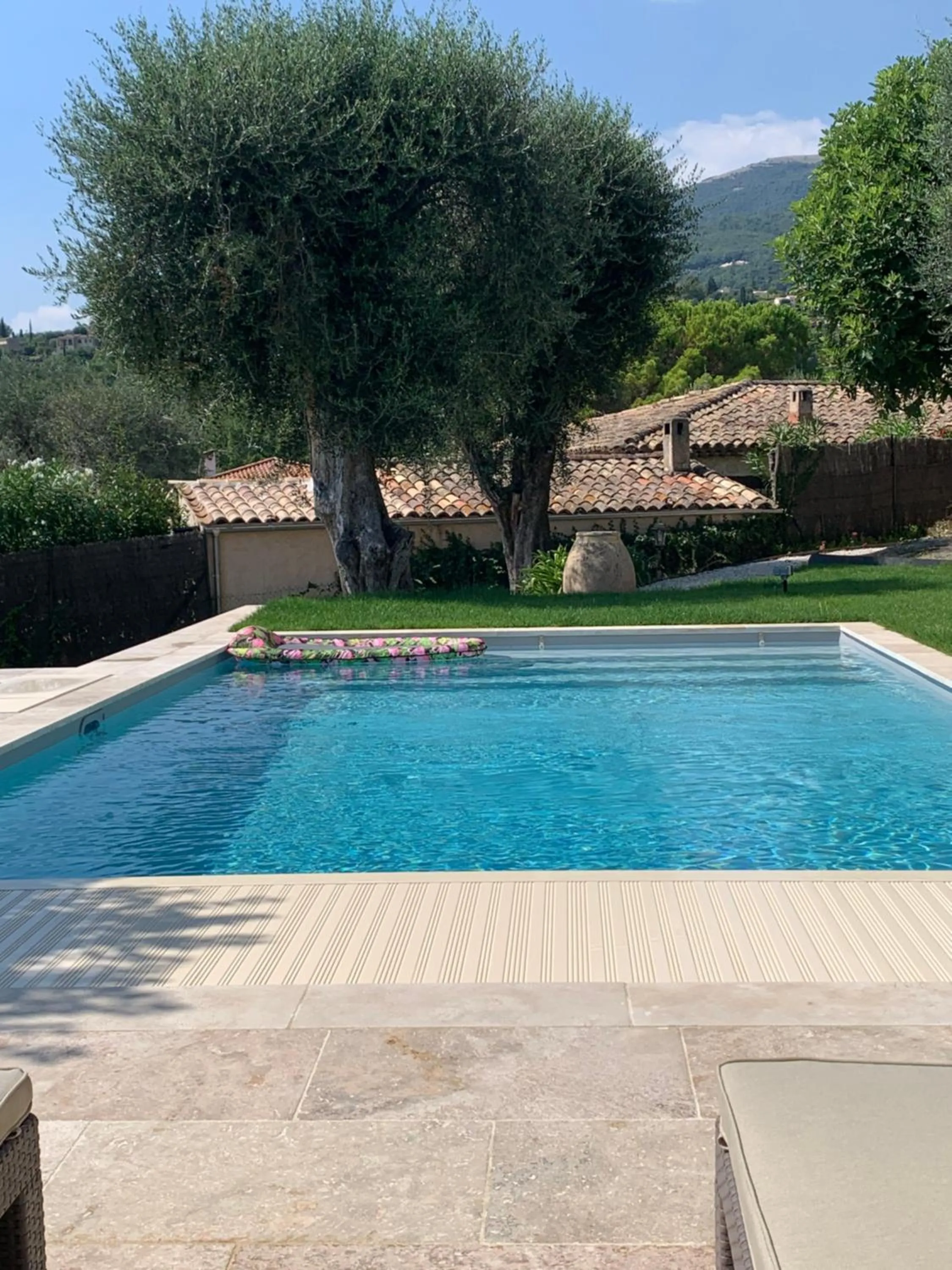 le mas des roses 1884