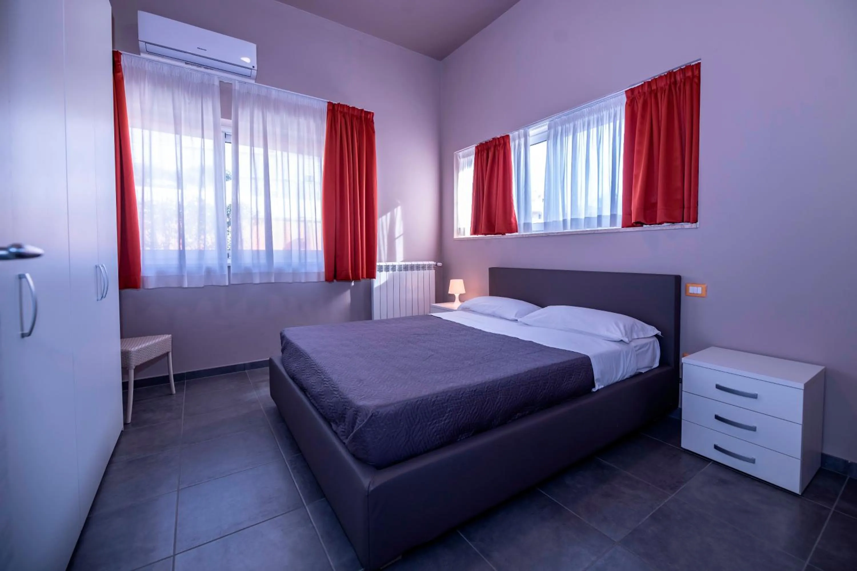 Photo of the whole room, Bed in Eracle Hotel