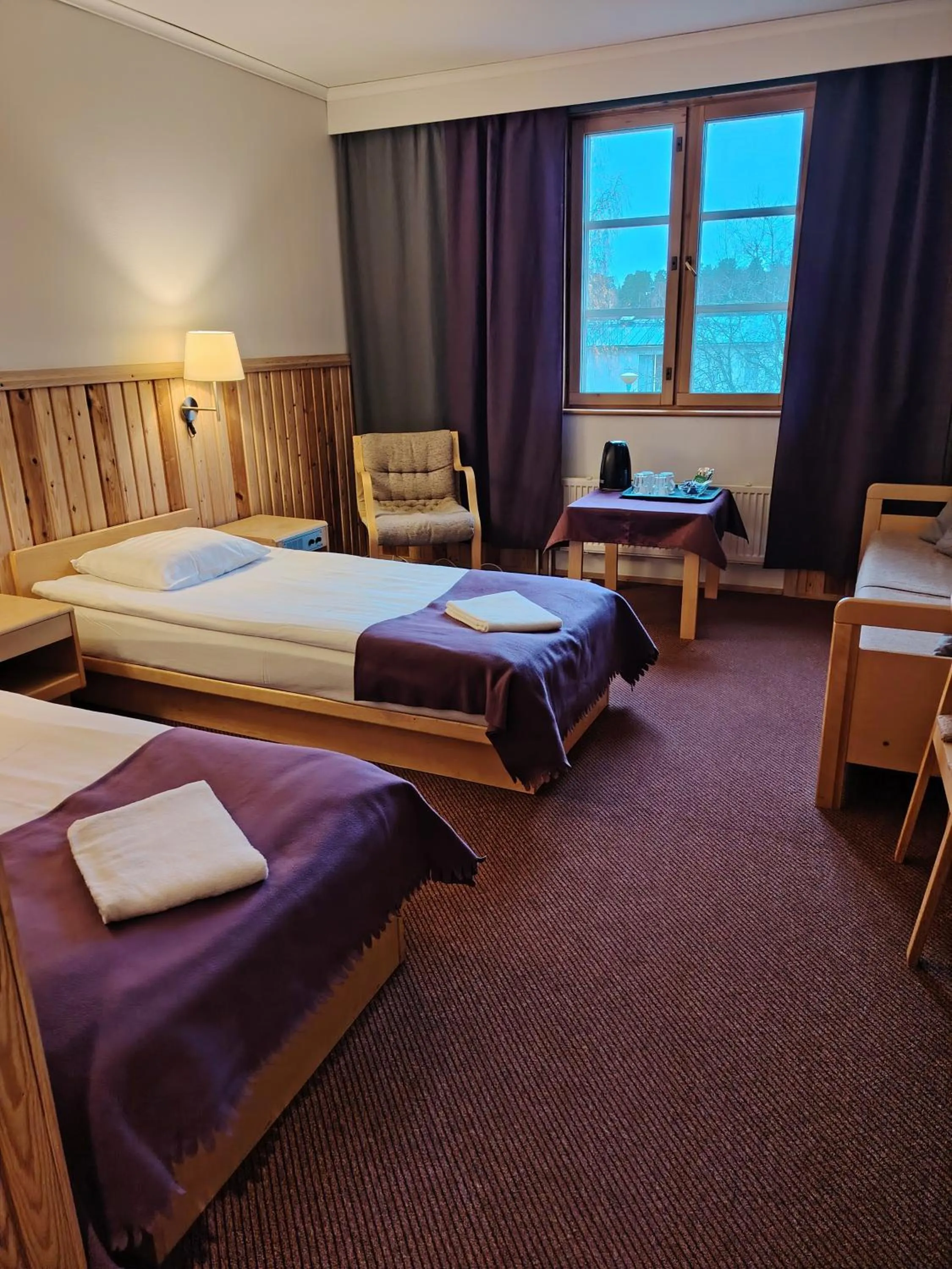 Bed in Juthbacka Hotell