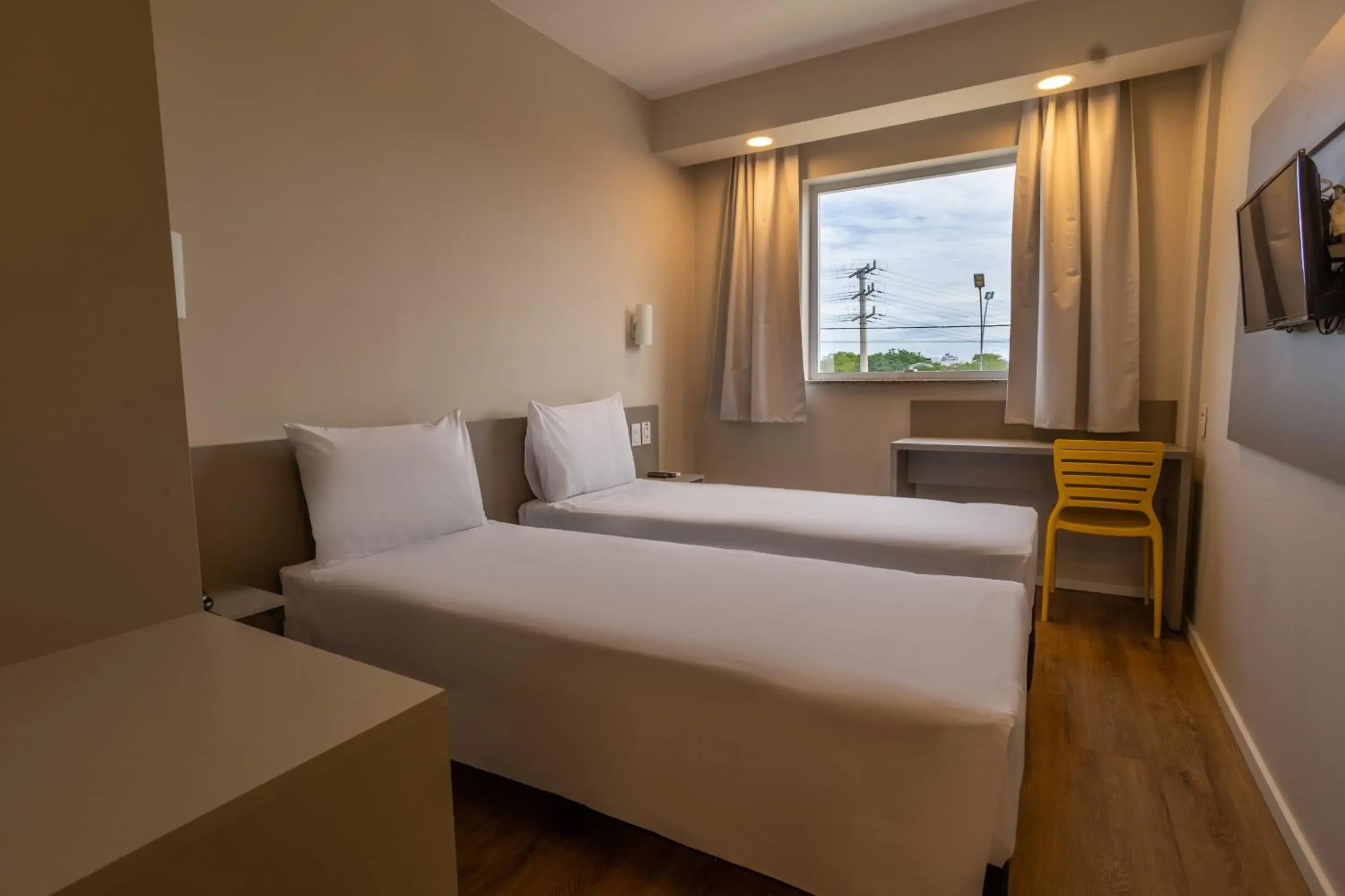 Bedroom, Bed in Transamerica FIT Primavera do Leste Bedroom, Bed in Transamerica FIT Primavera do Leste