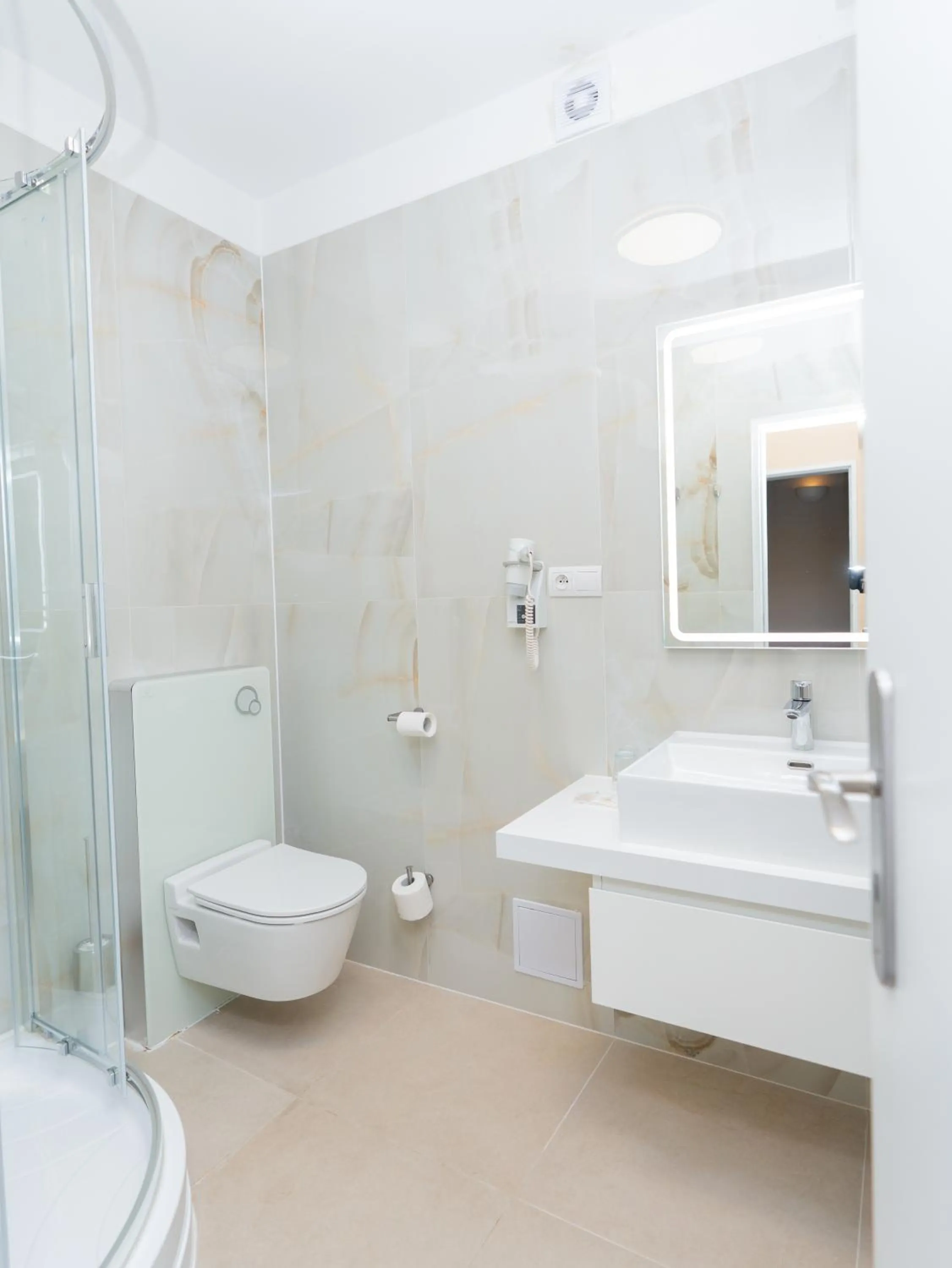 Hotel Tulipan Pruhonice