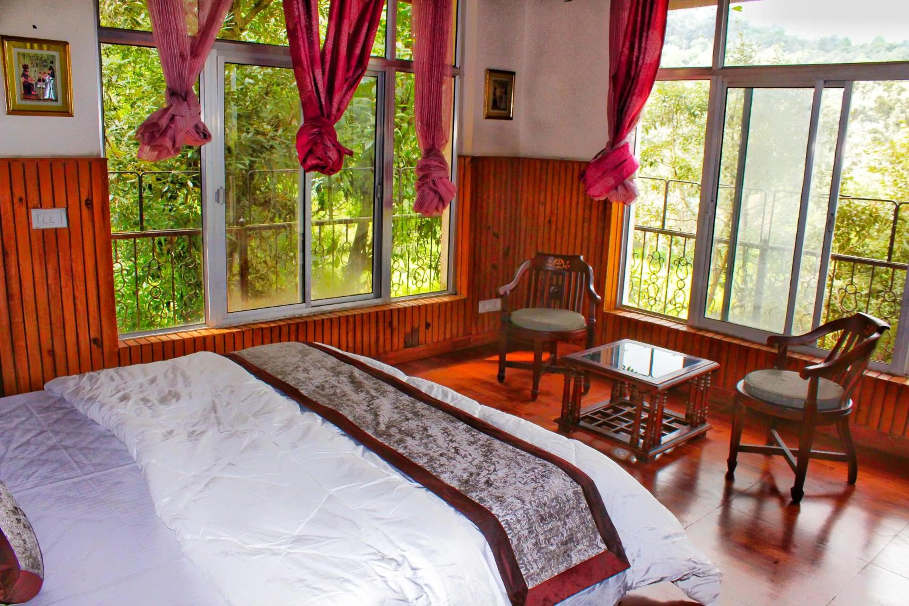 Bed in The Canadian Woods Resort