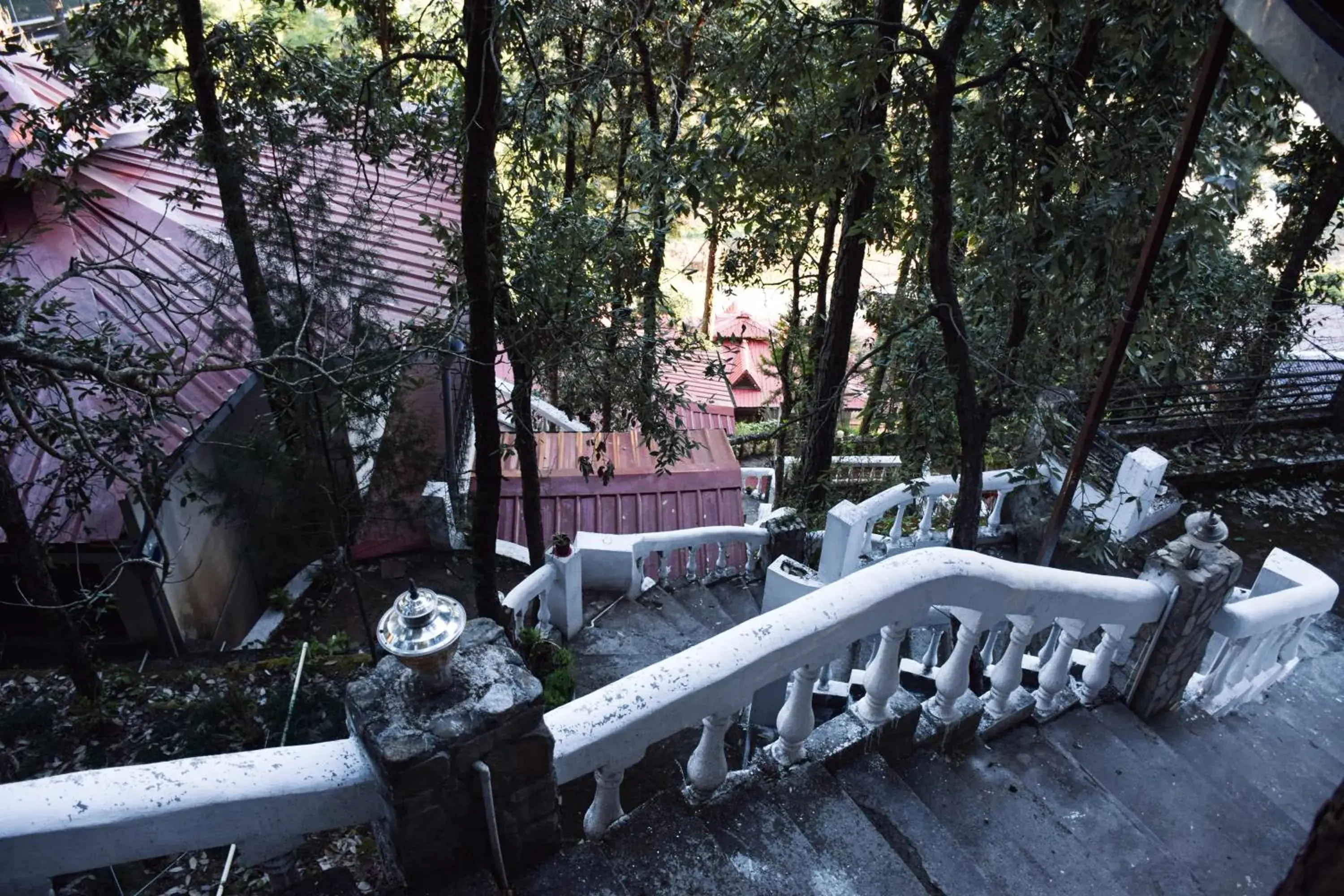 Facade/entrance in The Canadian Woods Resort Facade/entrance in The Canadian Woods Resort