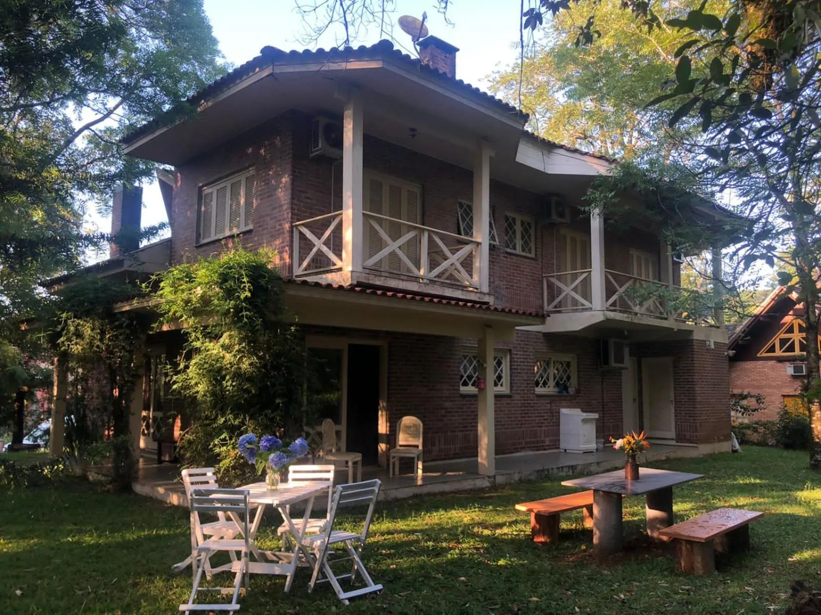 Six-Bedroom House in Casa do Bosque, espaçosa e confortável em condominio espetacular, 5 min centro!