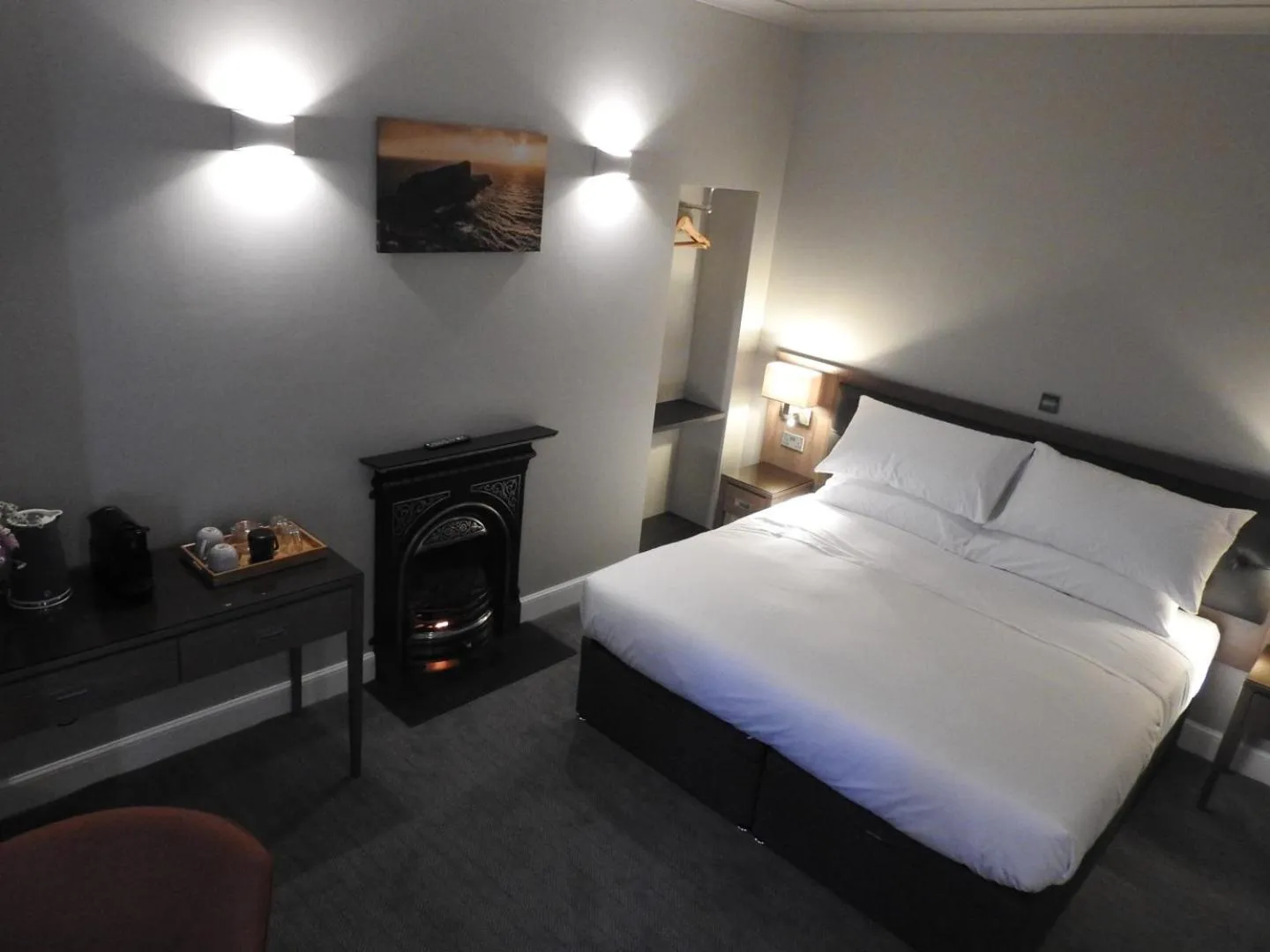 Other, Bed in House of Juniper