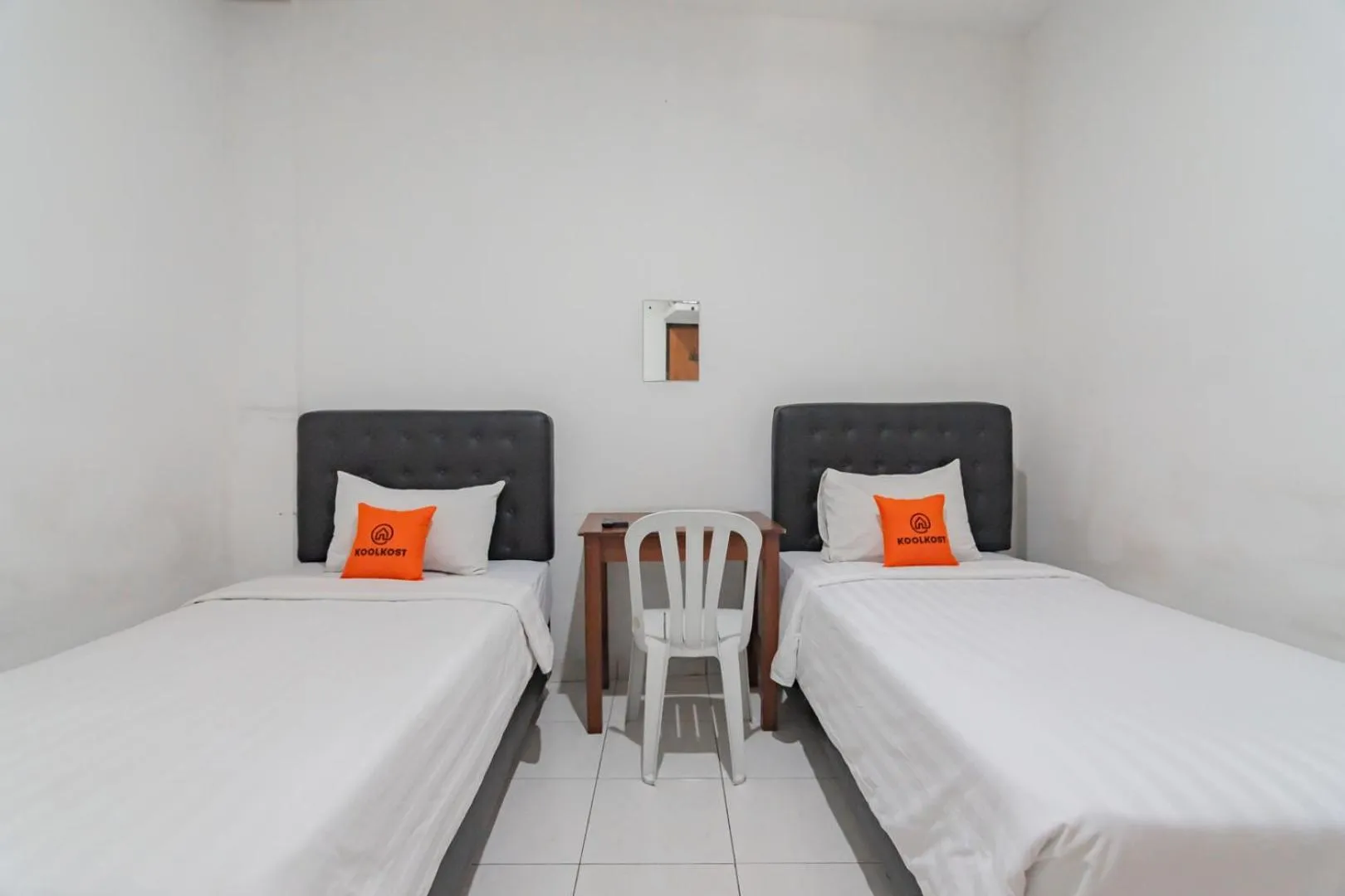 Bedroom in KoolKost near Alun Alun Kota Bandung 2 - Male Only