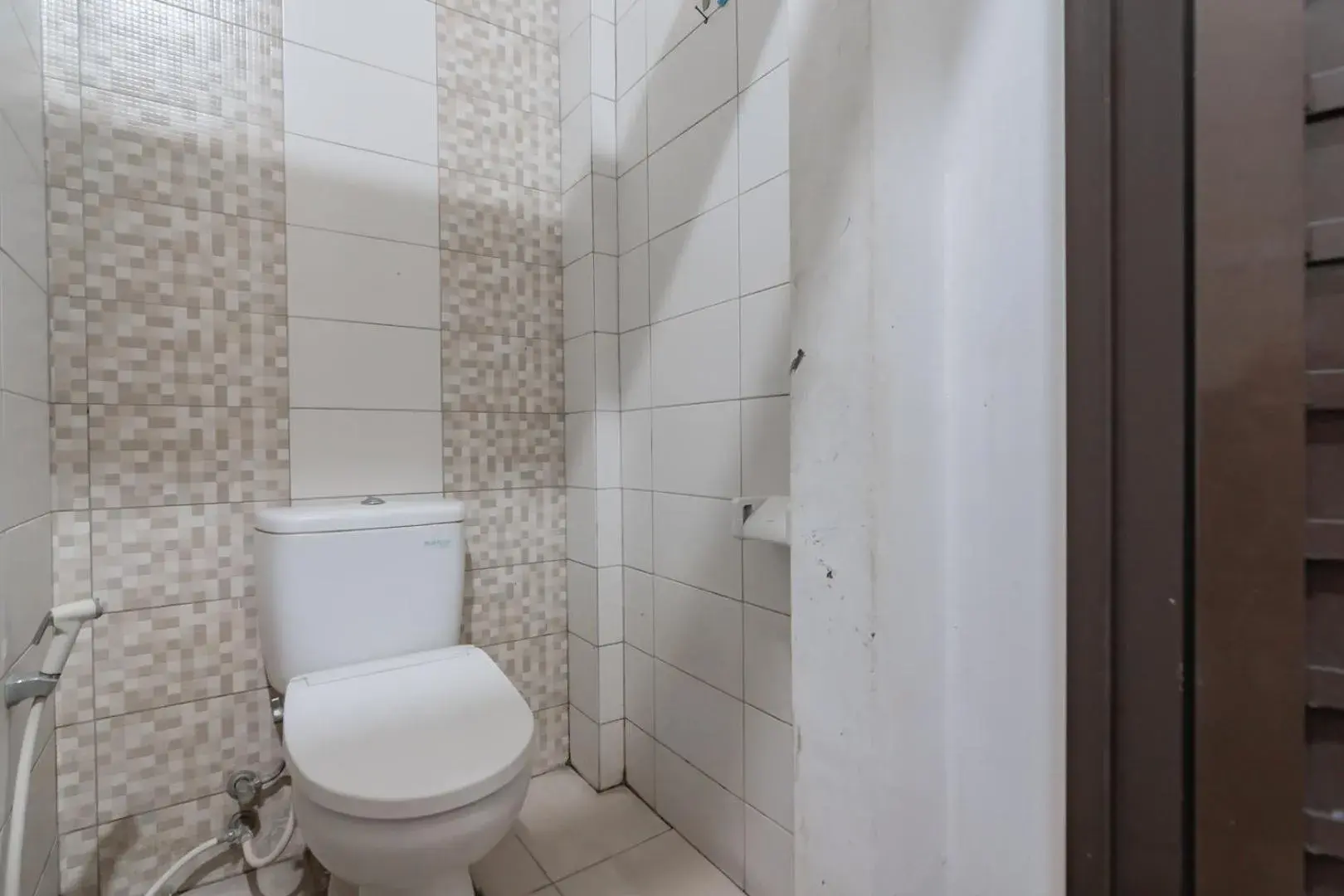 Bathroom in KoolKost near Alun Alun Kota Bandung 2 - Male Only Bathroom in KoolKost near Alun Alun Kota Bandung 2 - Male Only