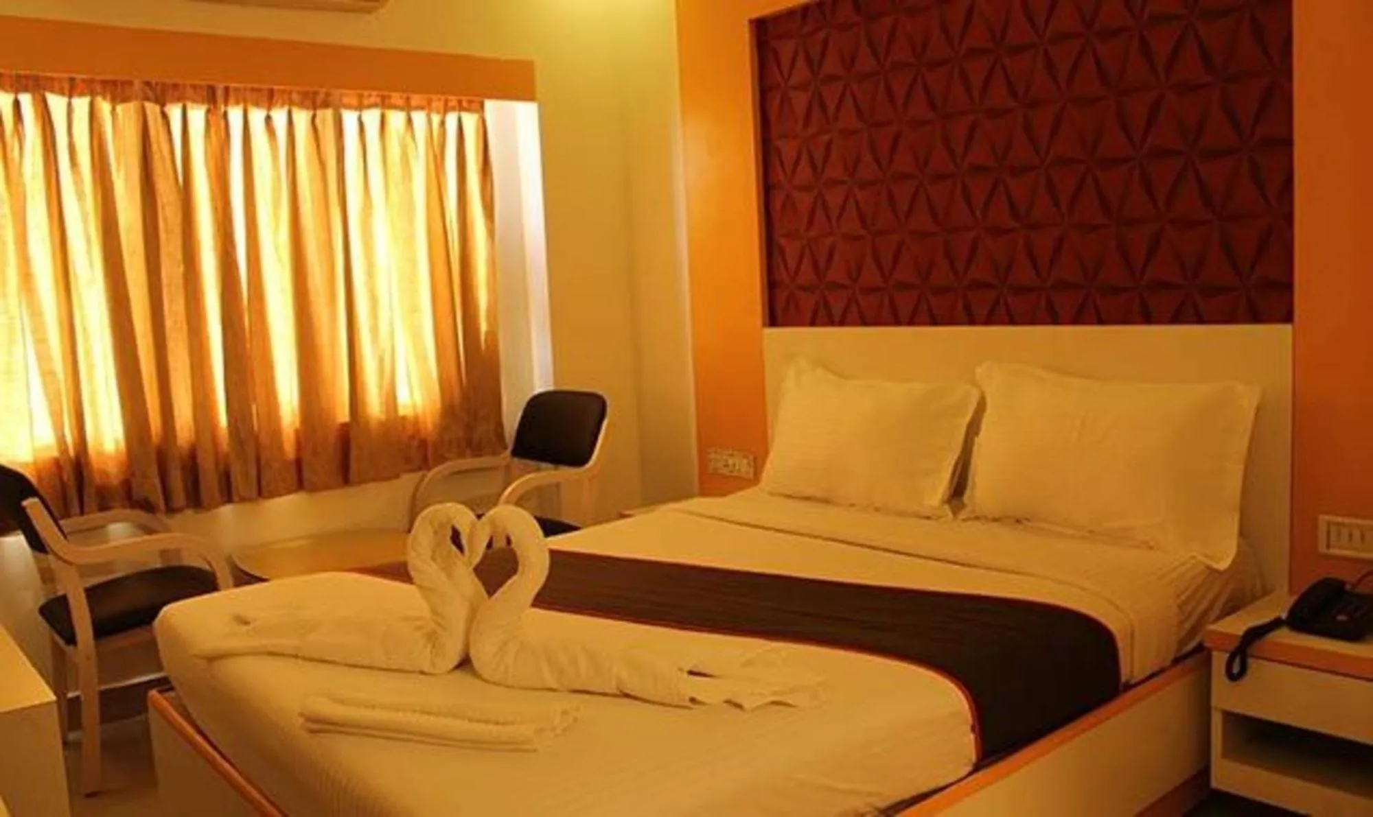 Bed in Via Stalin Pleasant Park - Triplicane