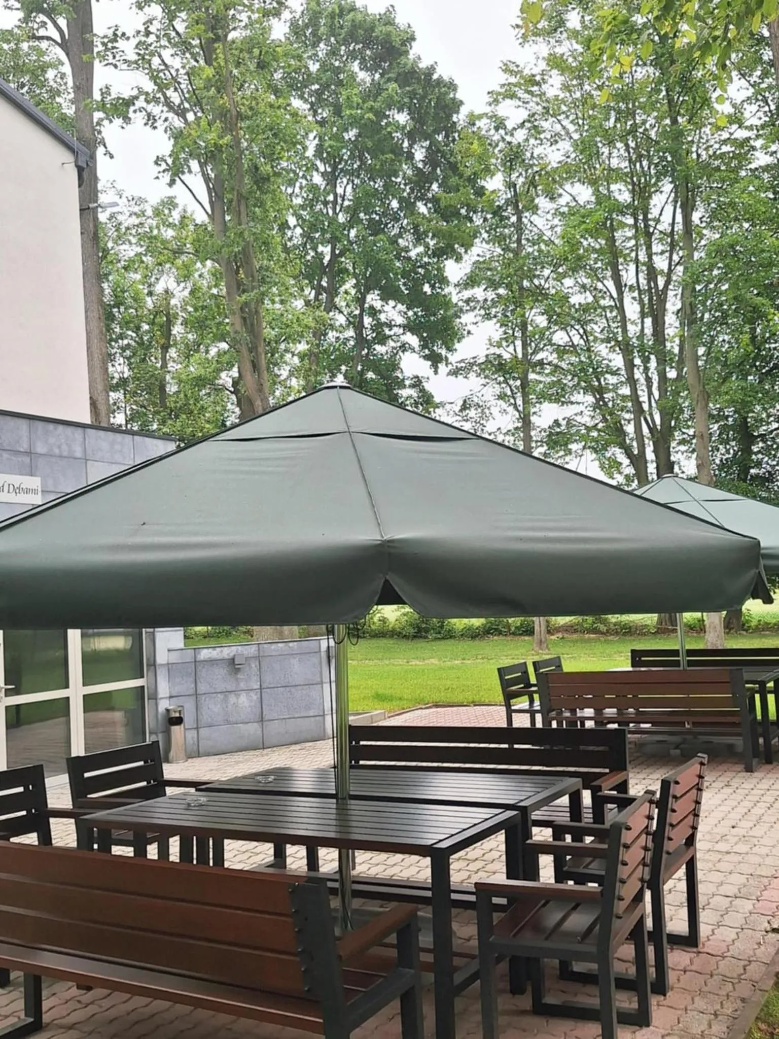 Hotel w Dobieszkowie