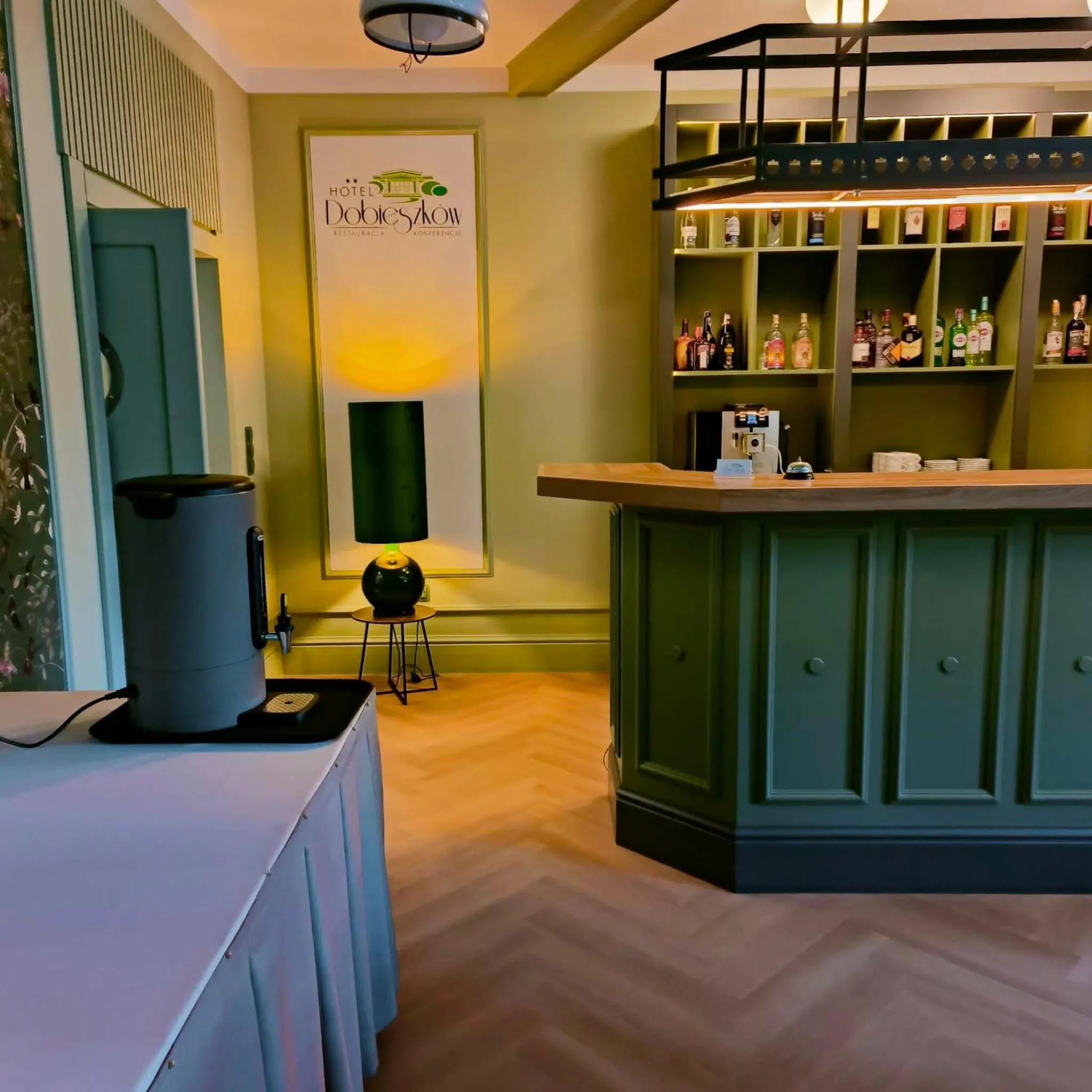 Hotel w Dobieszkowie