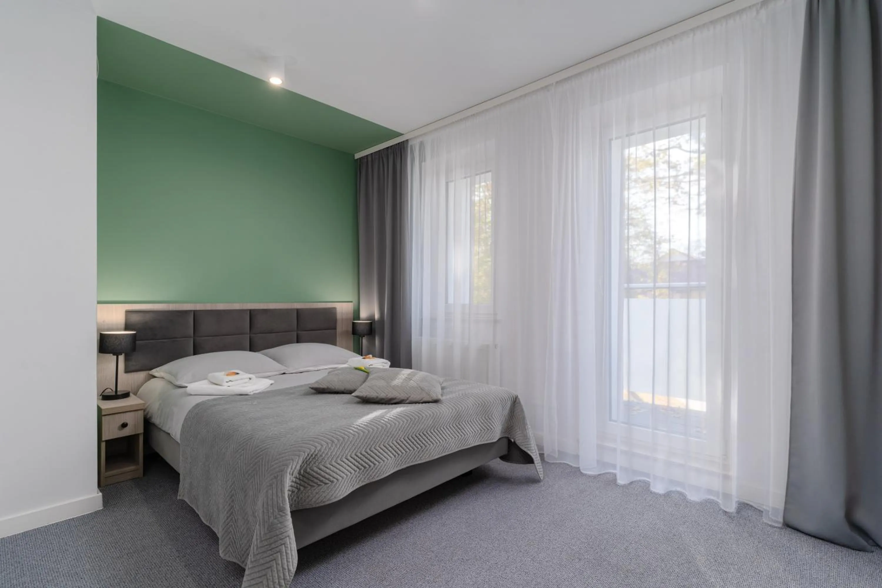 Bed in Hotel w Dobieszkowie