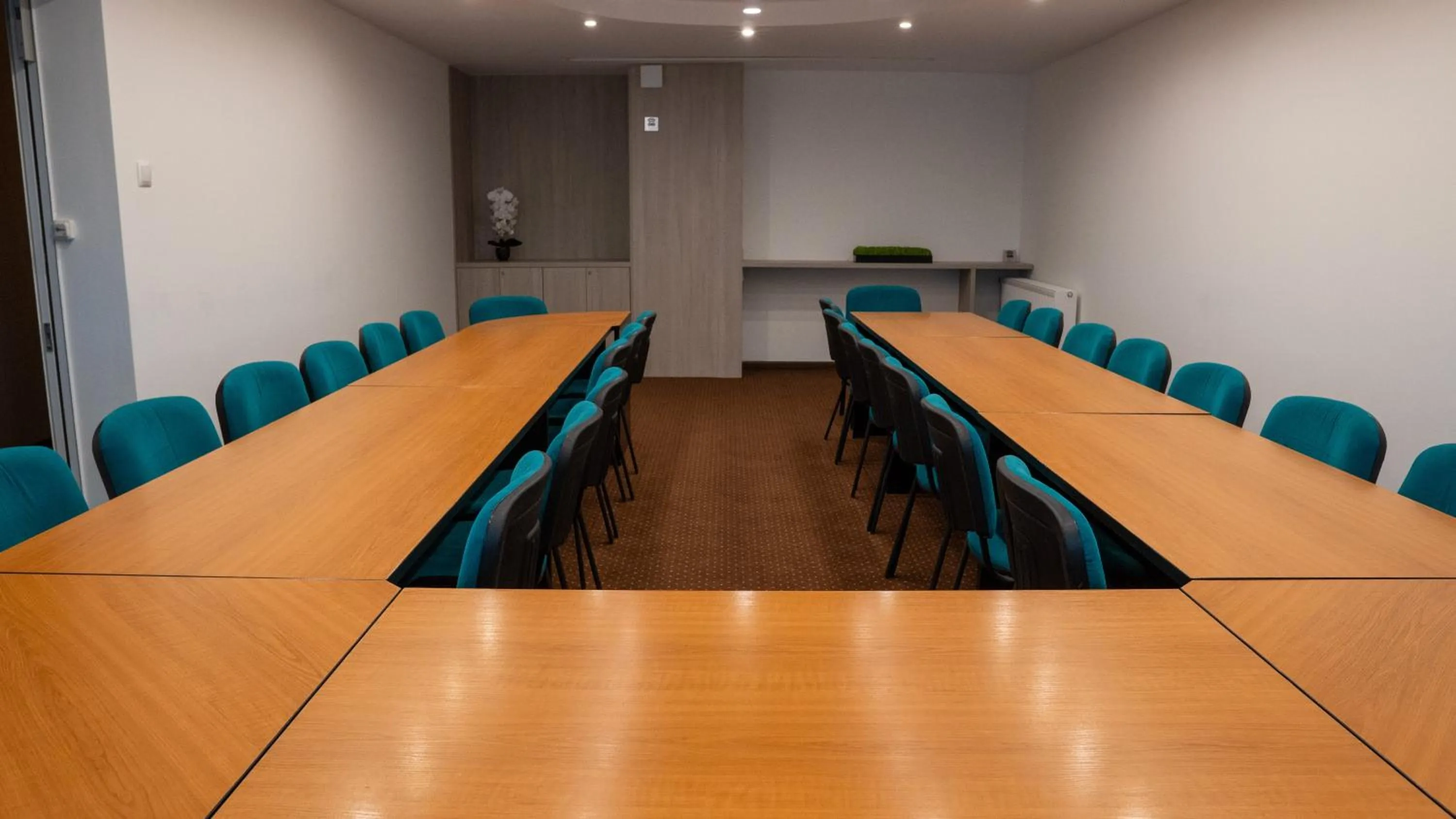 Hotel w Dobieszkowie