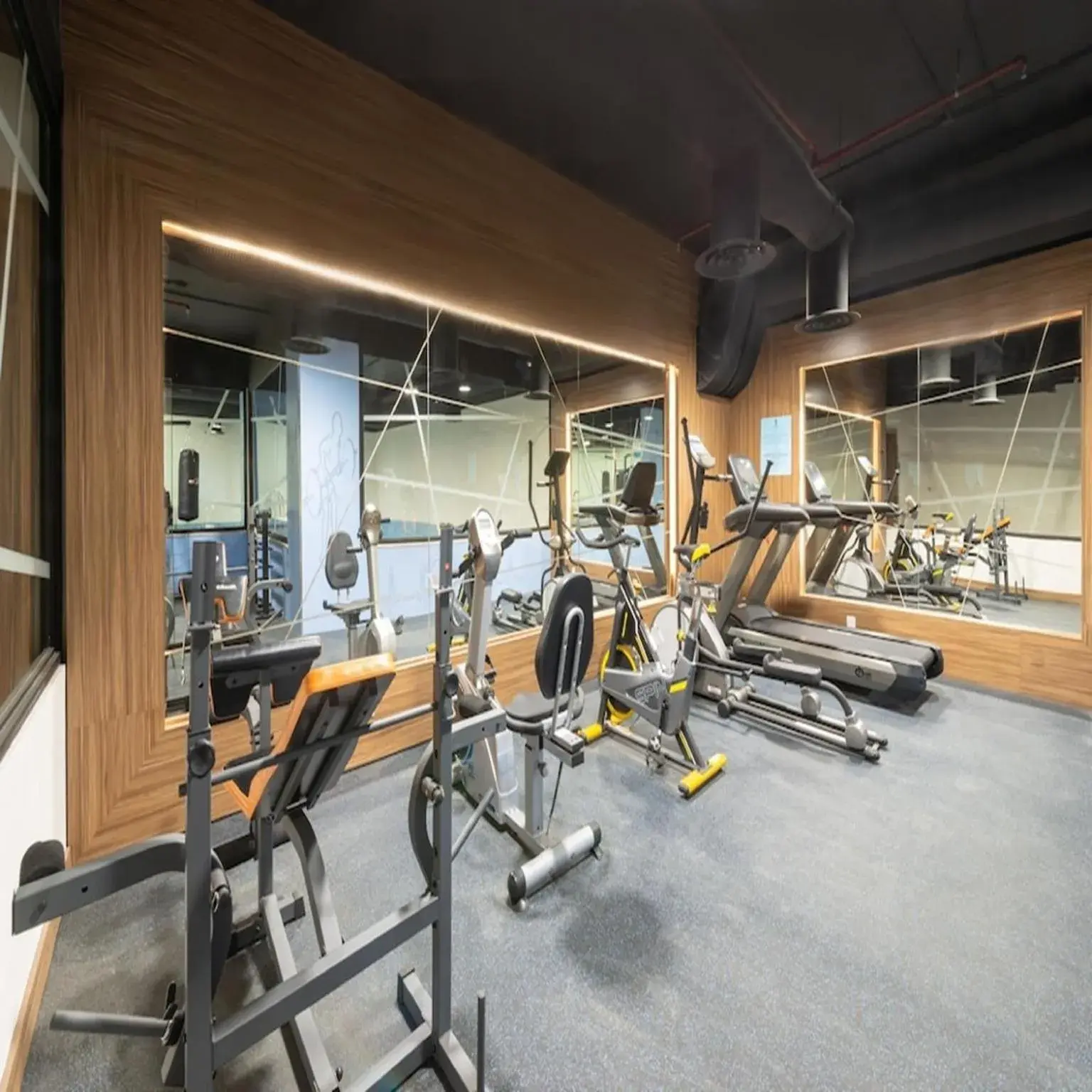 Fitness centre/facilities in Sunday Luxury Central formerly Anan hotel Fitness centre/facilities in Sunday Luxury Central formerly Anan hotel