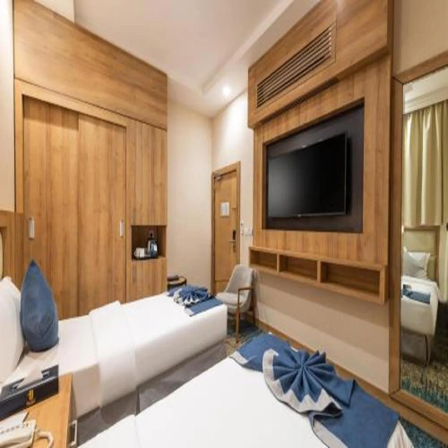 Bedroom, Bed in Sunday Luxury Central formerly Anan hotel