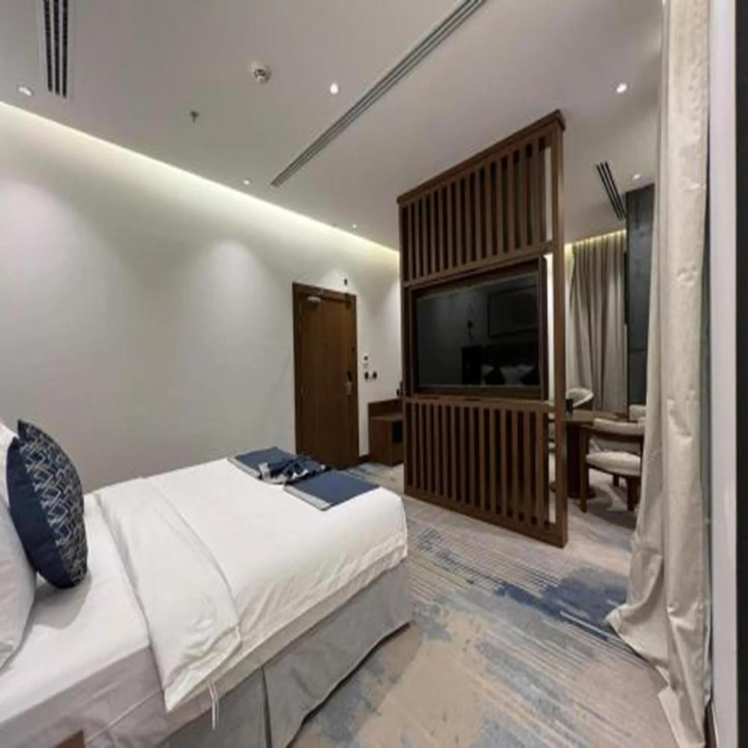 Bedroom, Bed in Sunday Luxury Central formerly Anan hotel