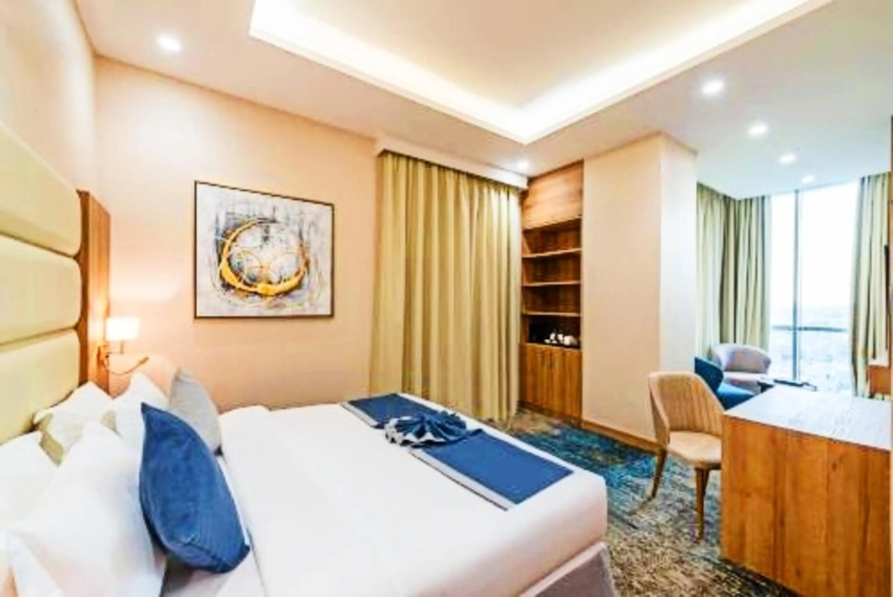 Photo of the whole room, Bed in Sunday Luxury Central formerly Anan hotel