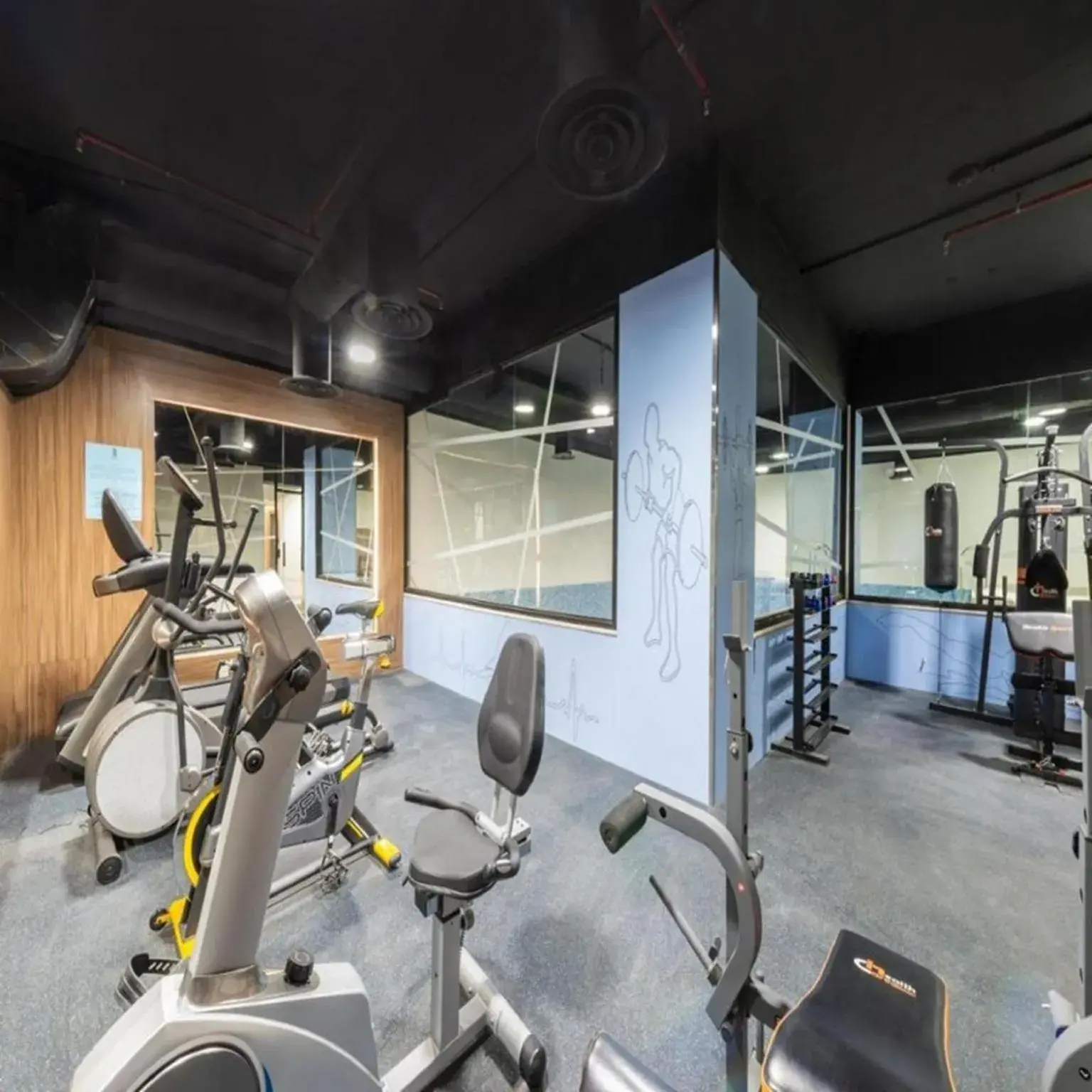 Fitness centre/facilities in Sunday Luxury Central formerly Anan hotel Fitness centre/facilities in Sunday Luxury Central formerly Anan hotel