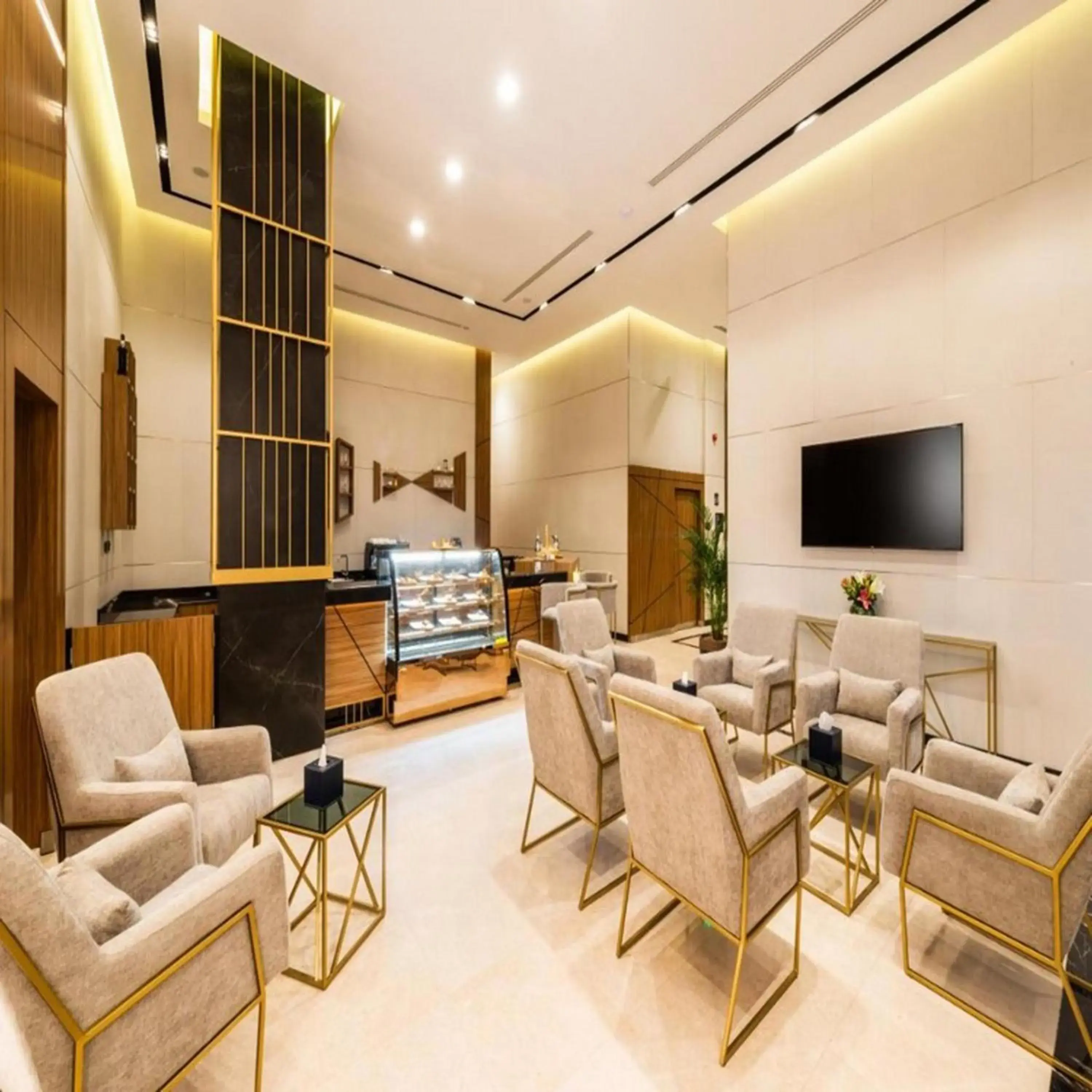 Restaurant/places to eat in Sunday Luxury Central formerly Anan hotel Restaurant/places to eat in Sunday Luxury Central formerly Anan hotel