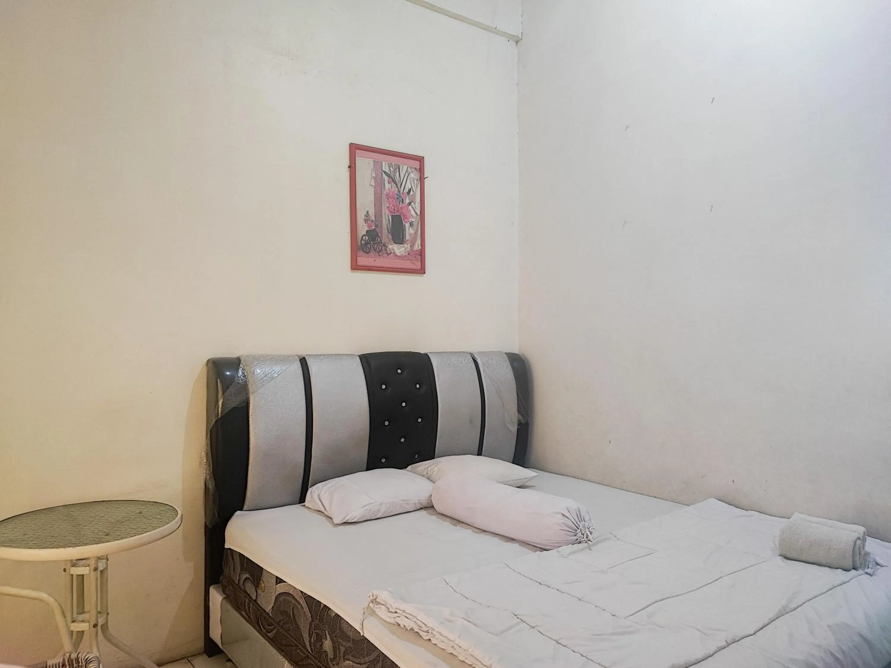 Bed in RedDoorz Syariah @ Jalan Jendral Sudirman Jambi