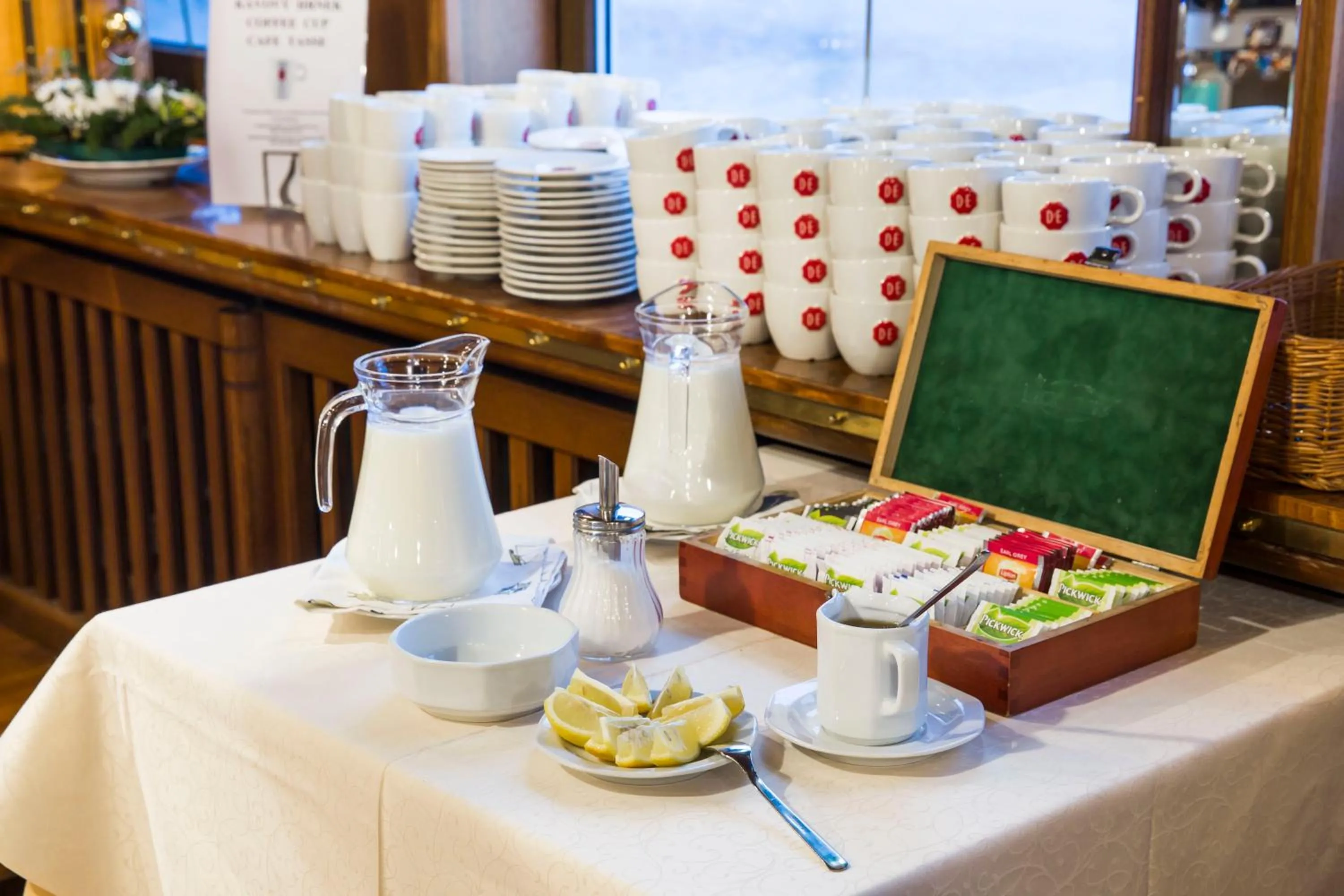 Breakfast in Admiral Botel