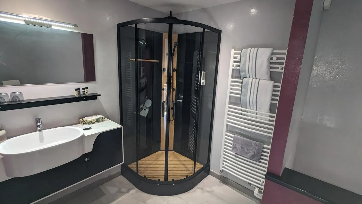 Bathroom in Au repos de la licorne