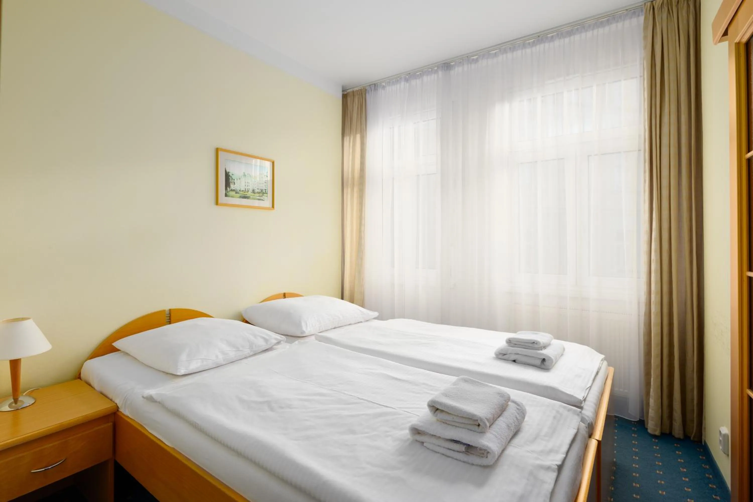 Bed in Wellness Hotel Jean De Carro