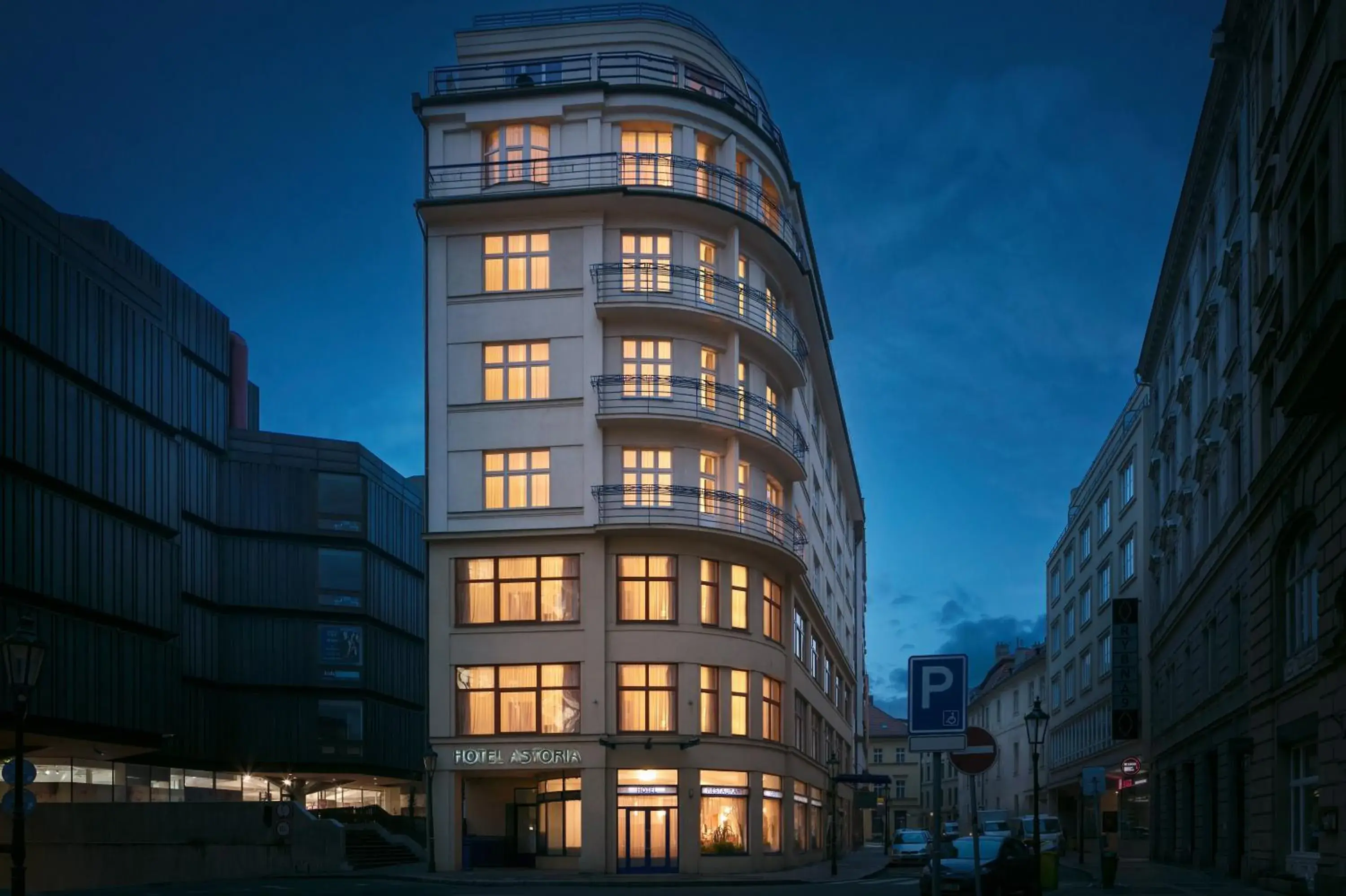 Property building in Astoria Hotel Property building in Astoria Hotel