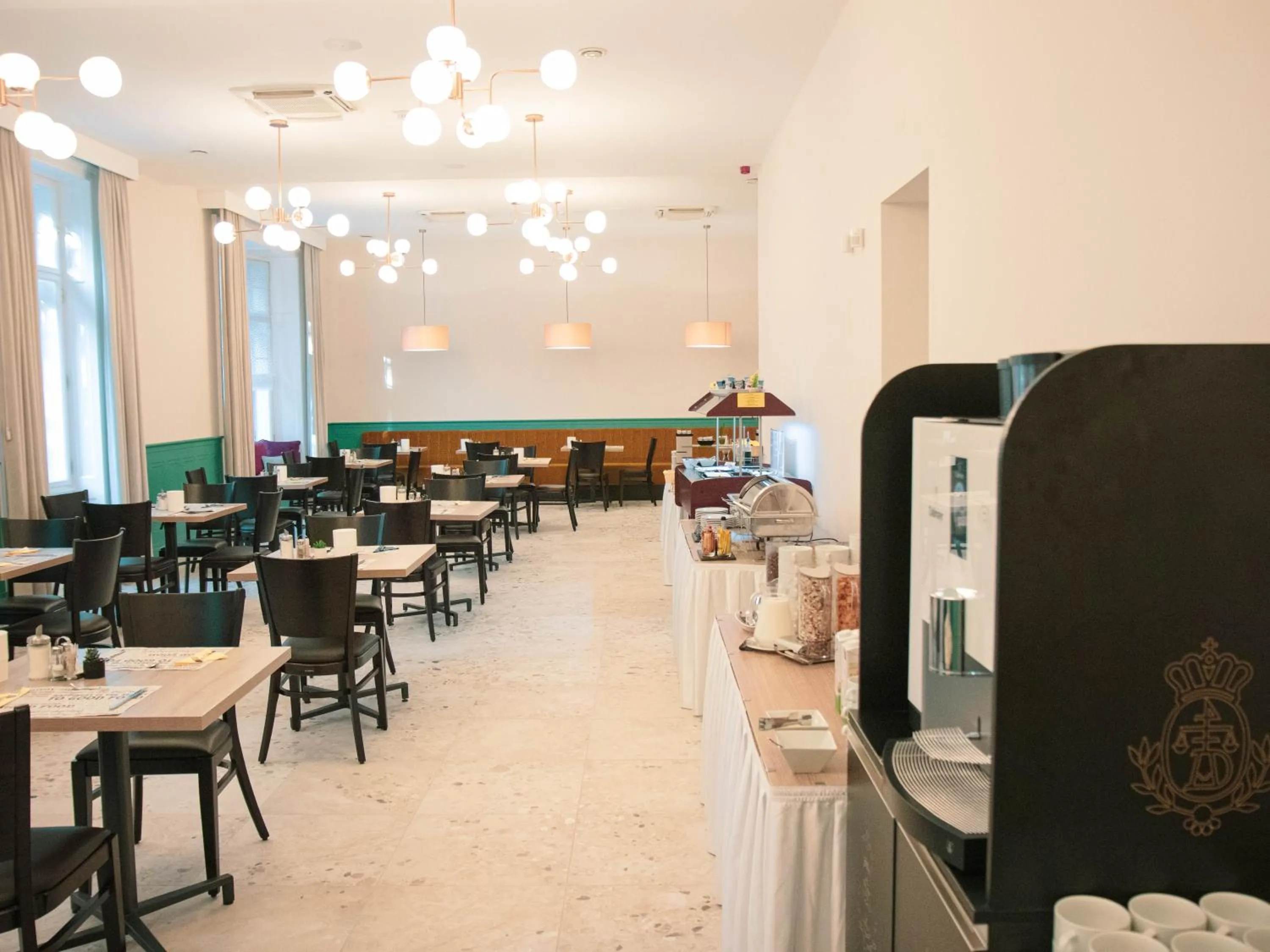 Breakfast in D50 Hotel