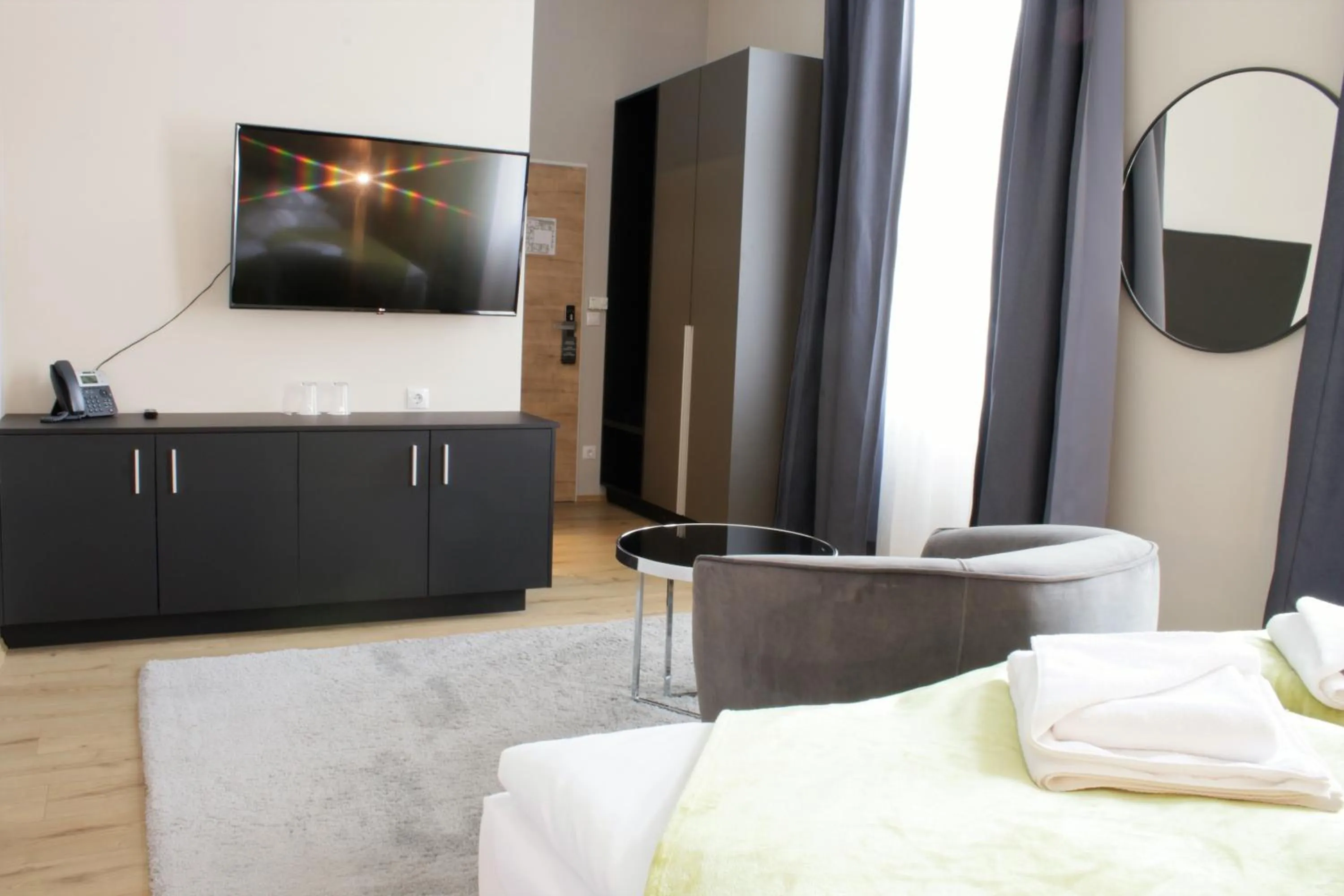 Photo of the whole room, Bed in D50 Hotel